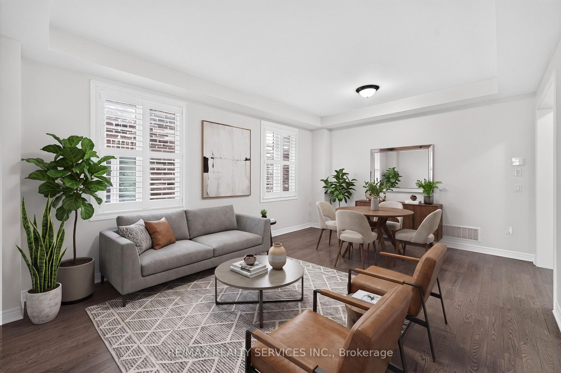 1149 Upper Thames Drive photo 8