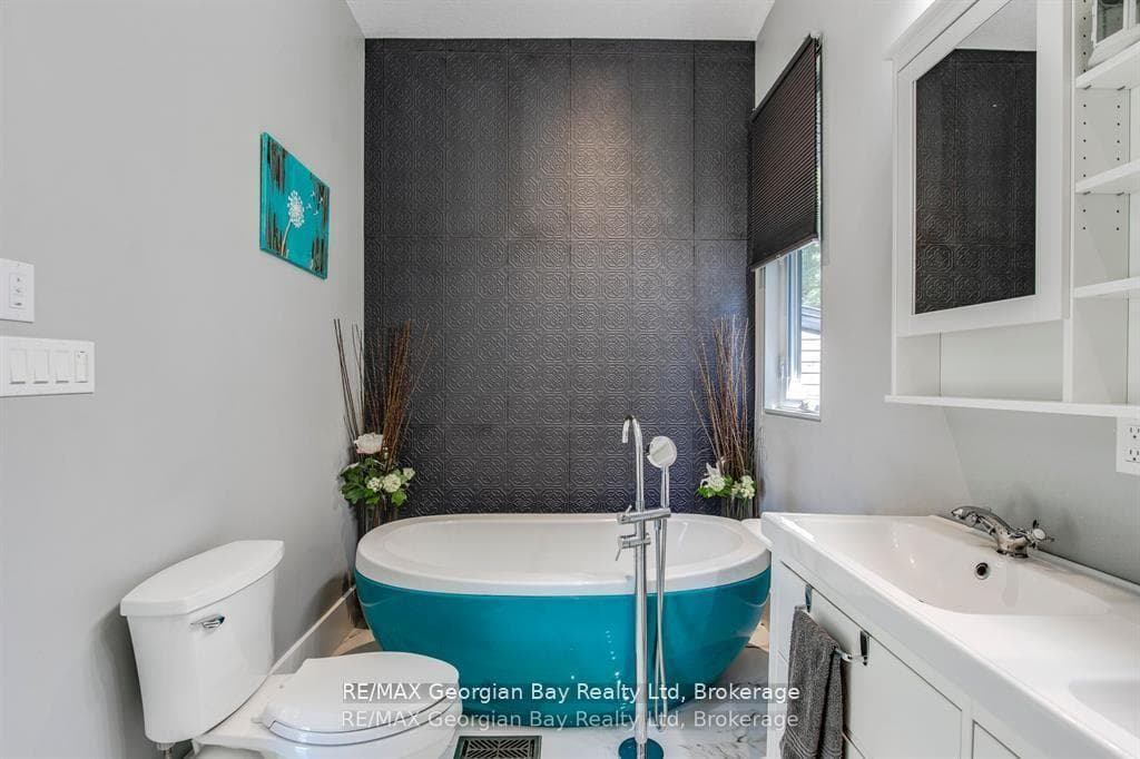 165 Wilson Road photo 20