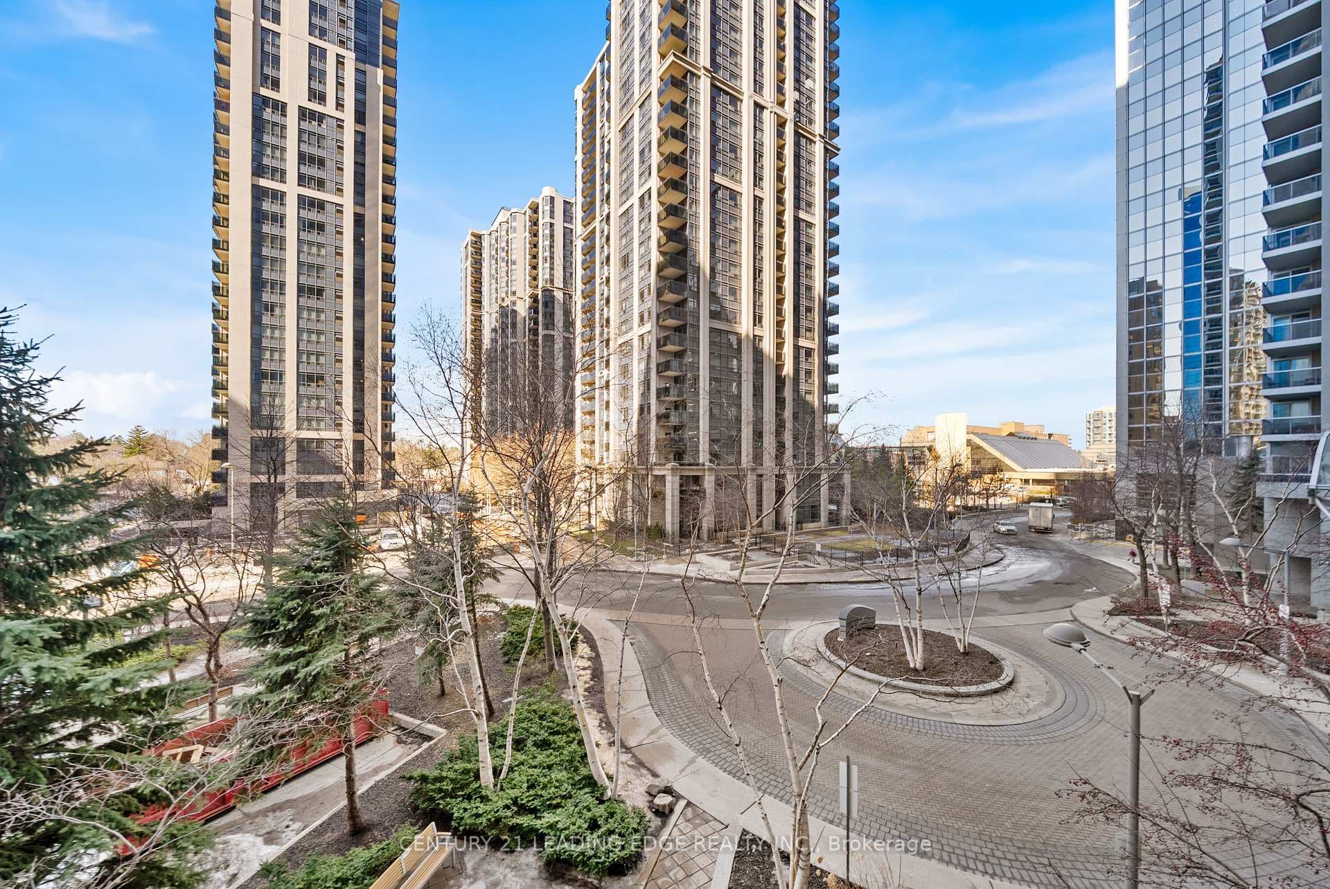 4968 Yonge Street Unit 301 photo 29