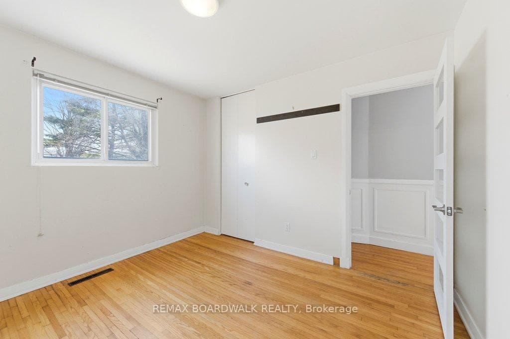 1279 Adirondack Drive photo 18