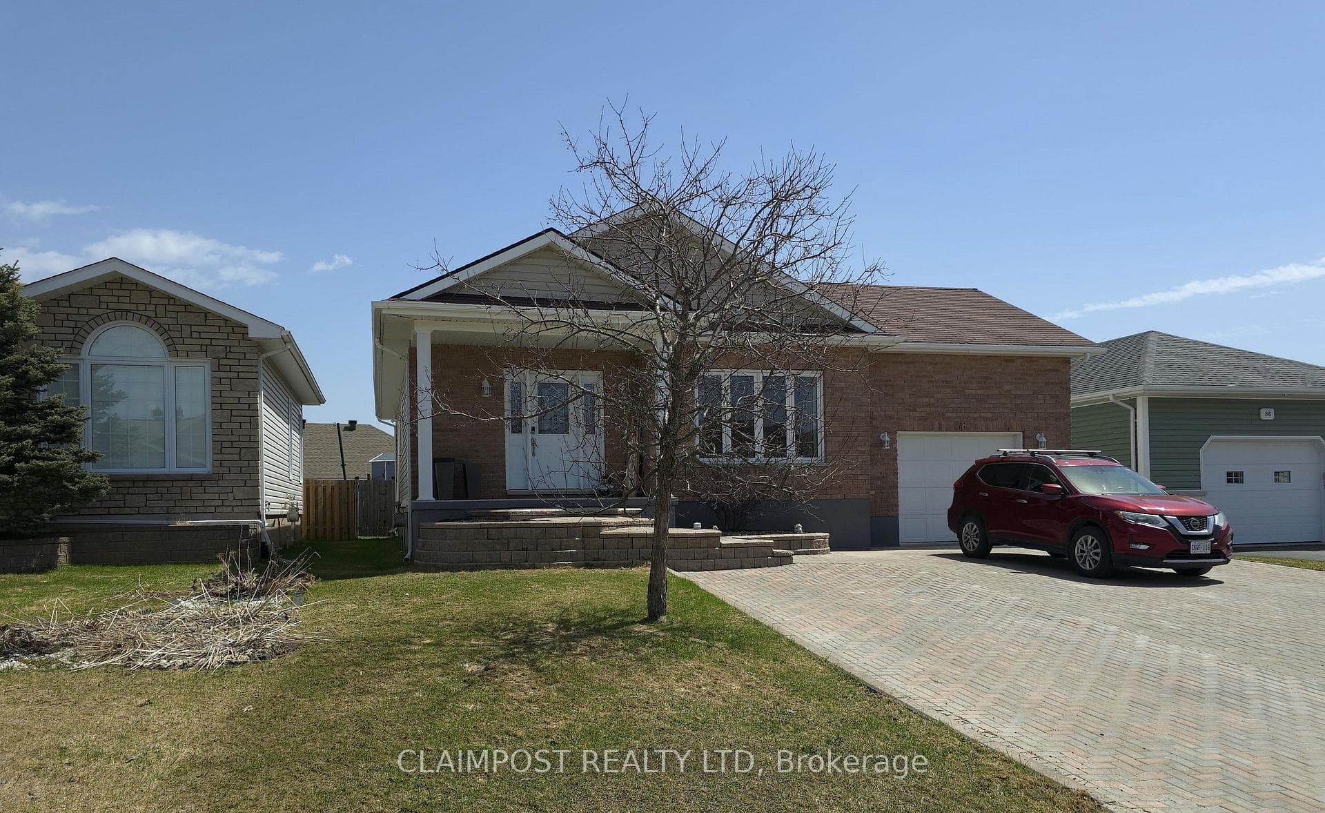 78 Majestic Drive photo 1