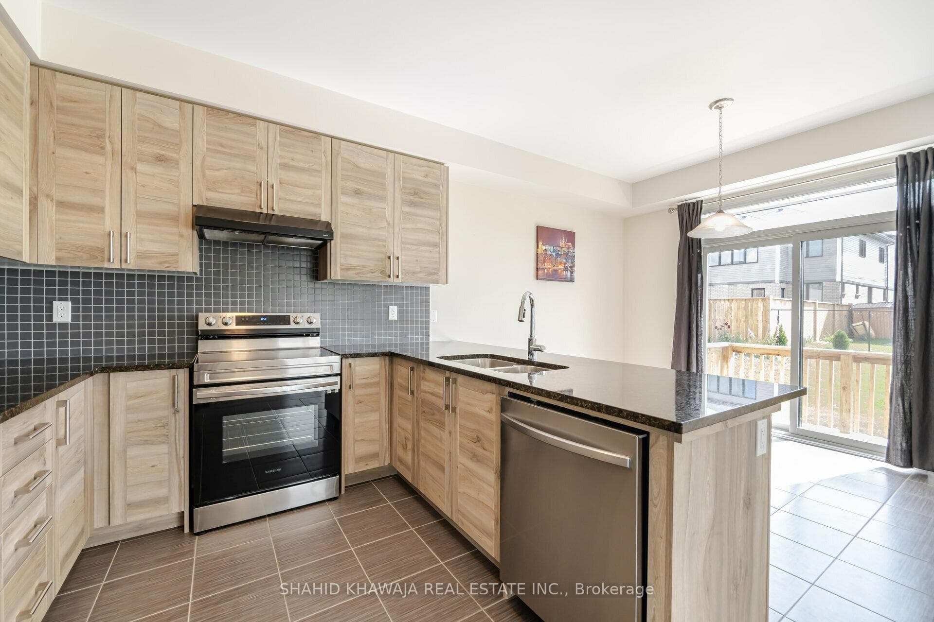 129 Explorer Way photo 13