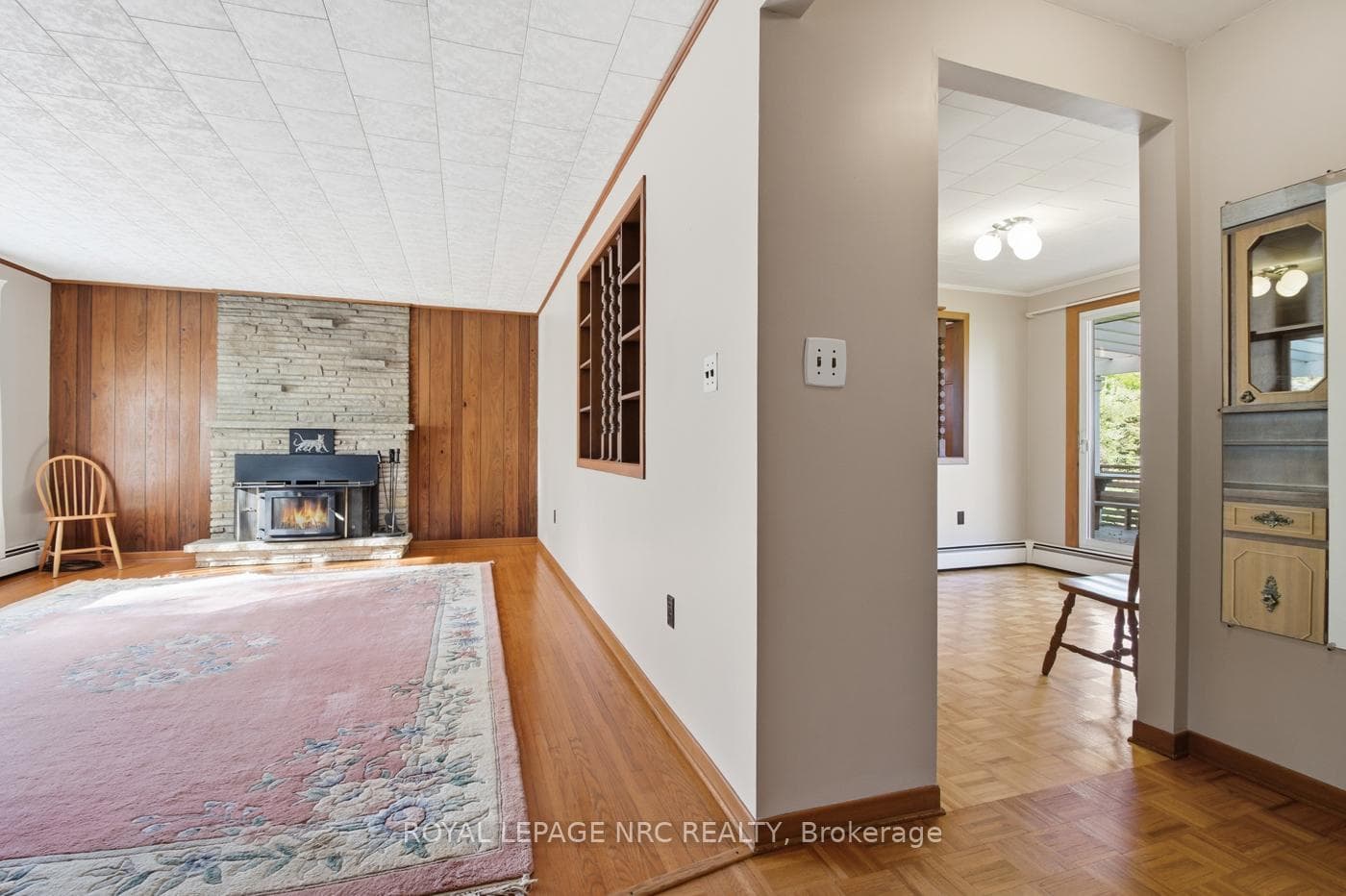 10592 Woodland Drive photo 9