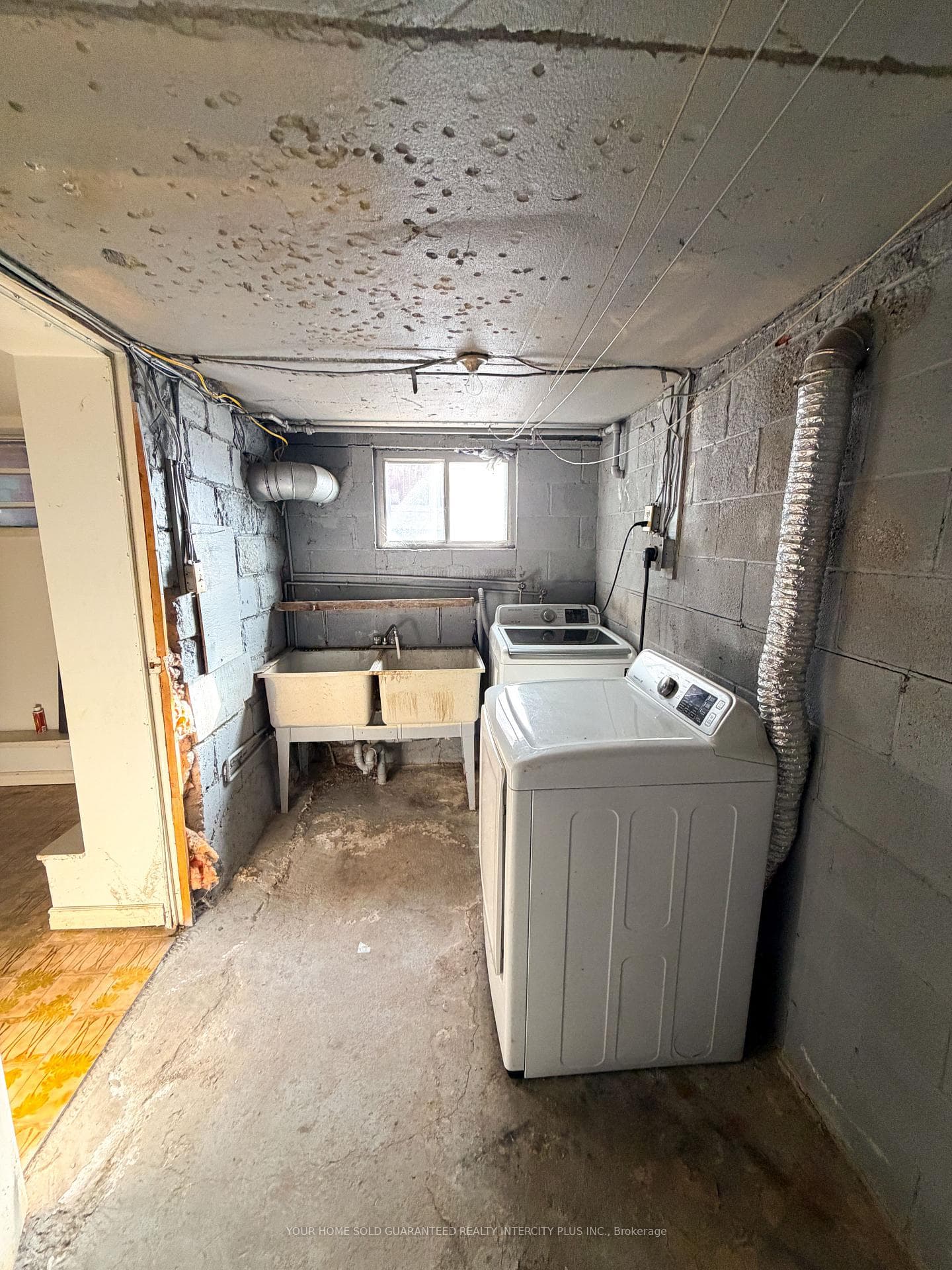 447 Christie Street photo 25