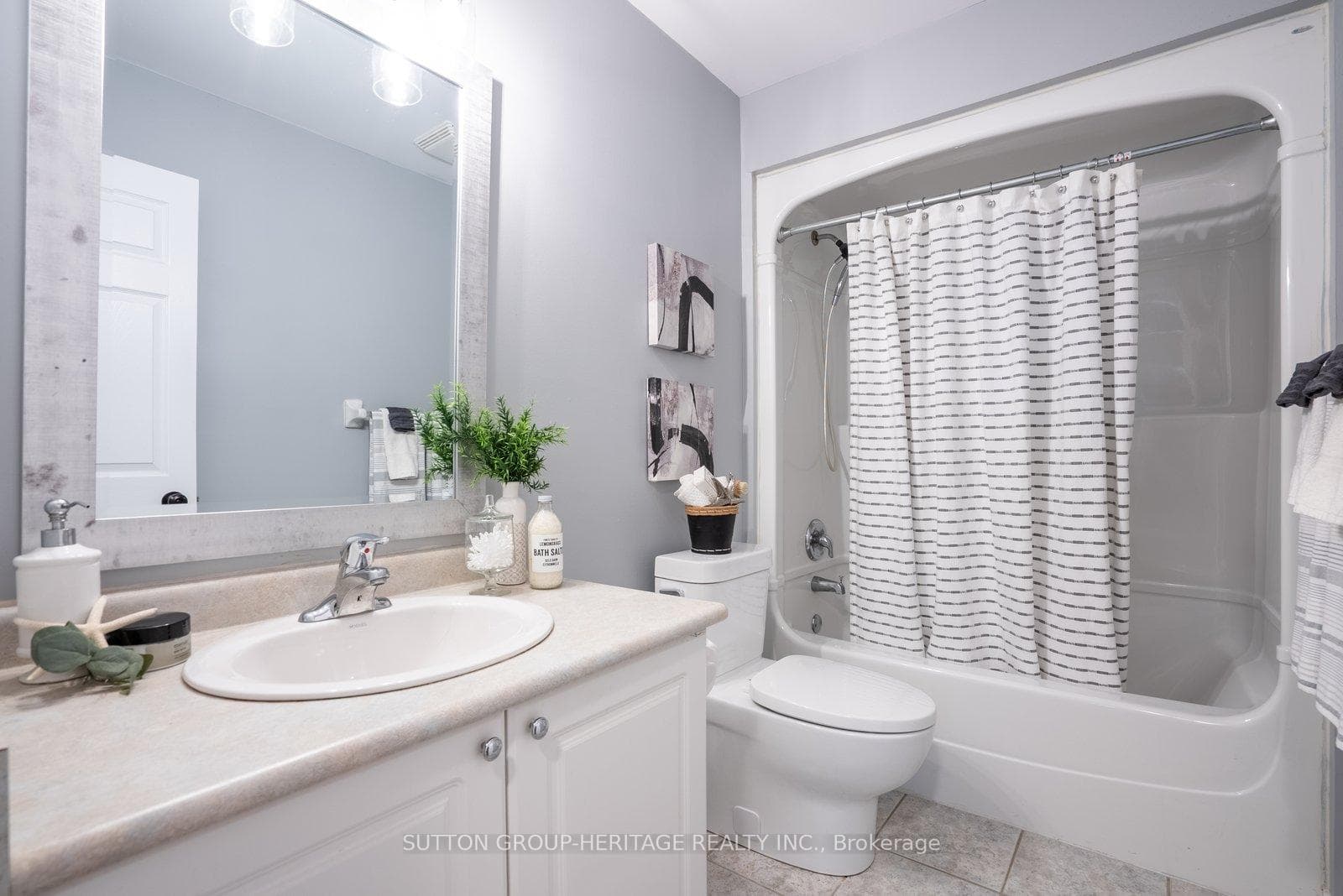 4pc Ensuite