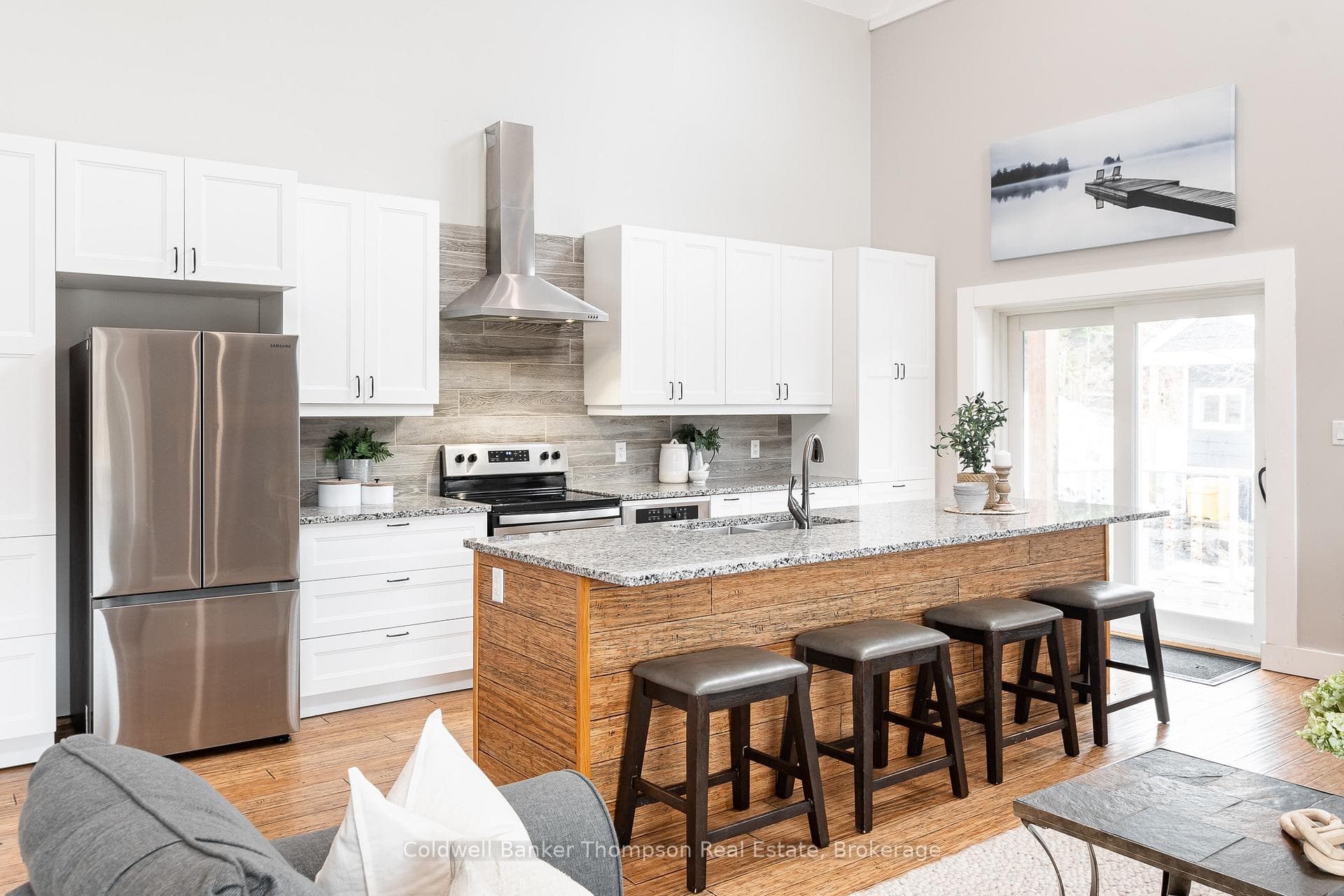 17 Deerhurst Highlands Drive photo 8