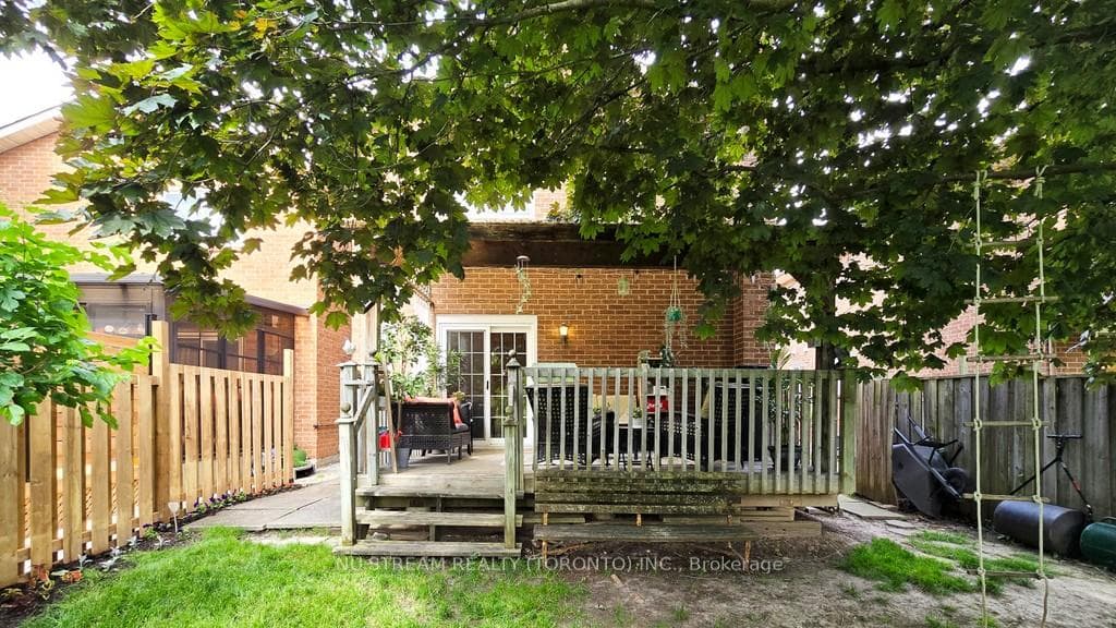 149 Trothen Circle photo 30