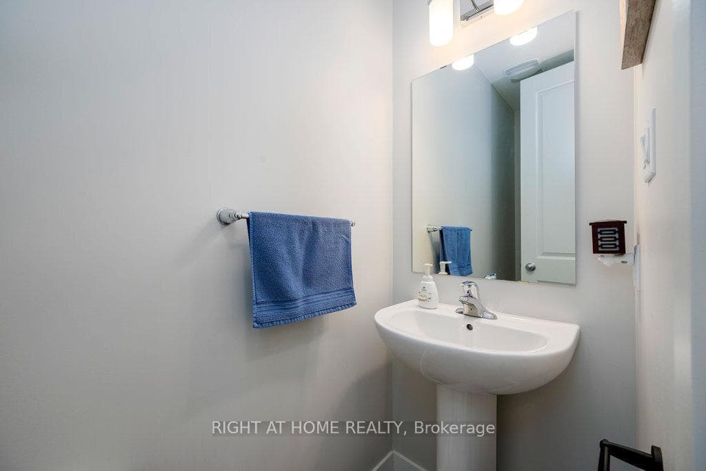159 Boulonnais Grove photo 6