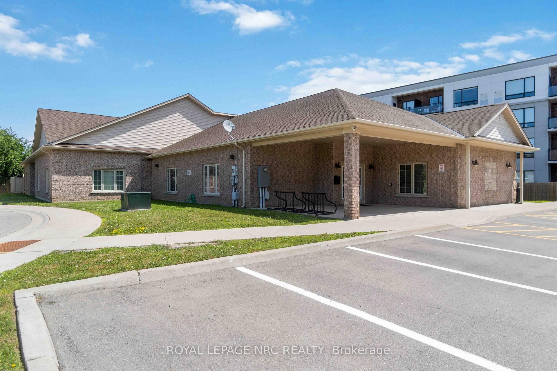 Cherry Hill Exclusive Clubhouse