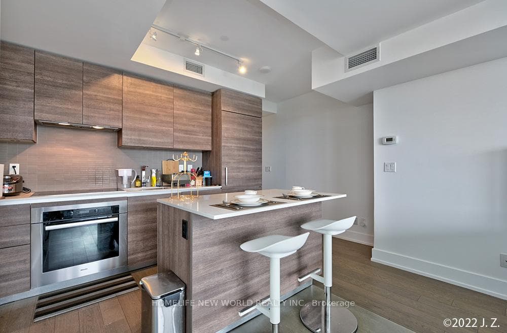 200 Bloor Street Unit 1601 photo 9