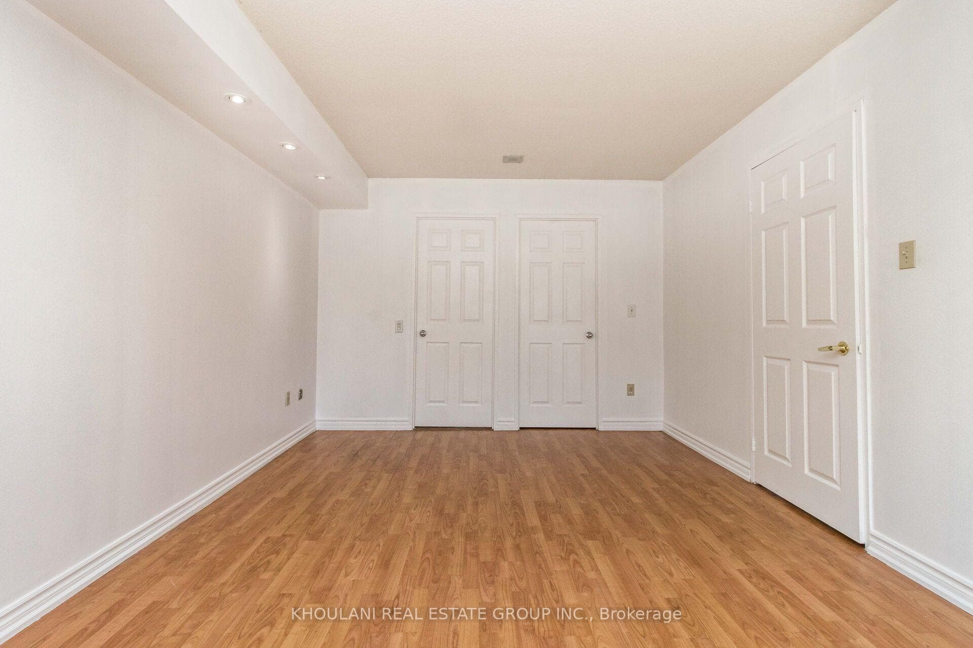 335 Webb Drive Unit 2006 photo 27