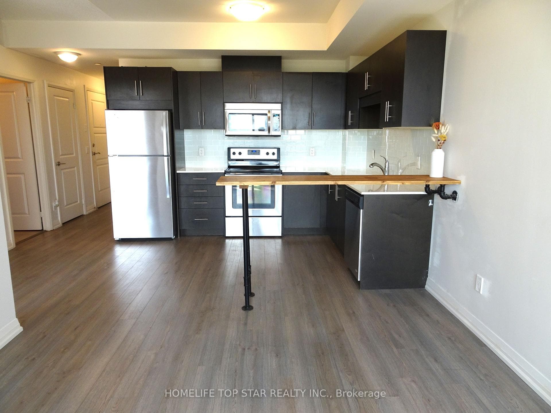 9506 Markham Road Unit 1201 photo 6