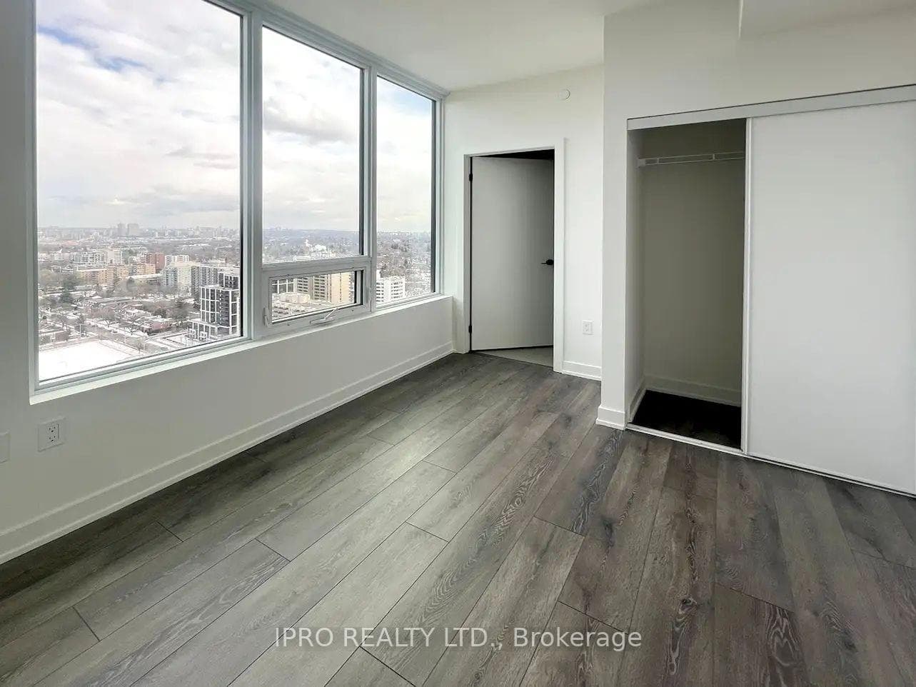 127 Broadway Avenue Unit 2709 photo 24