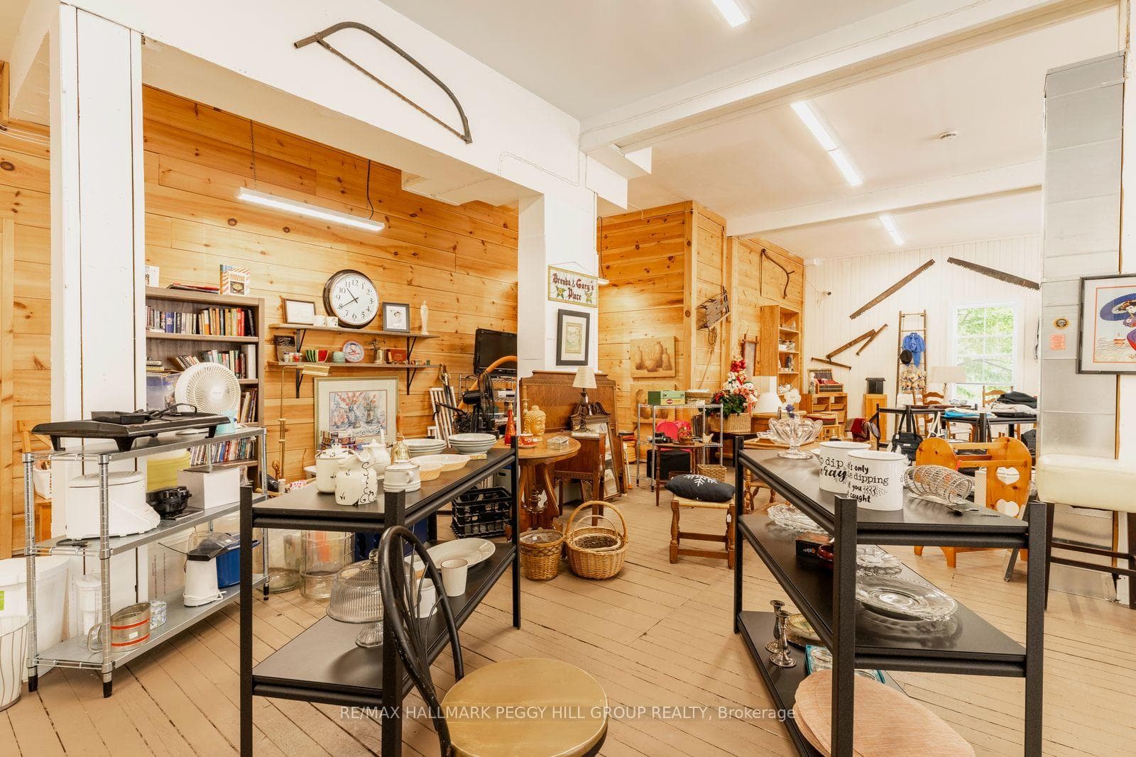 154 William Street photo 8