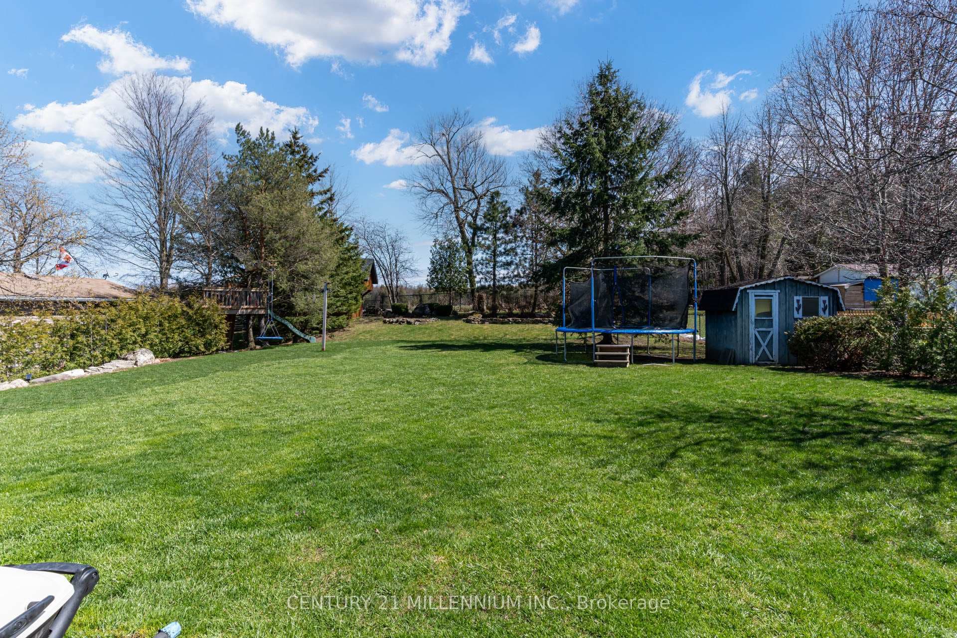 45 Mcclellan Road photo 30