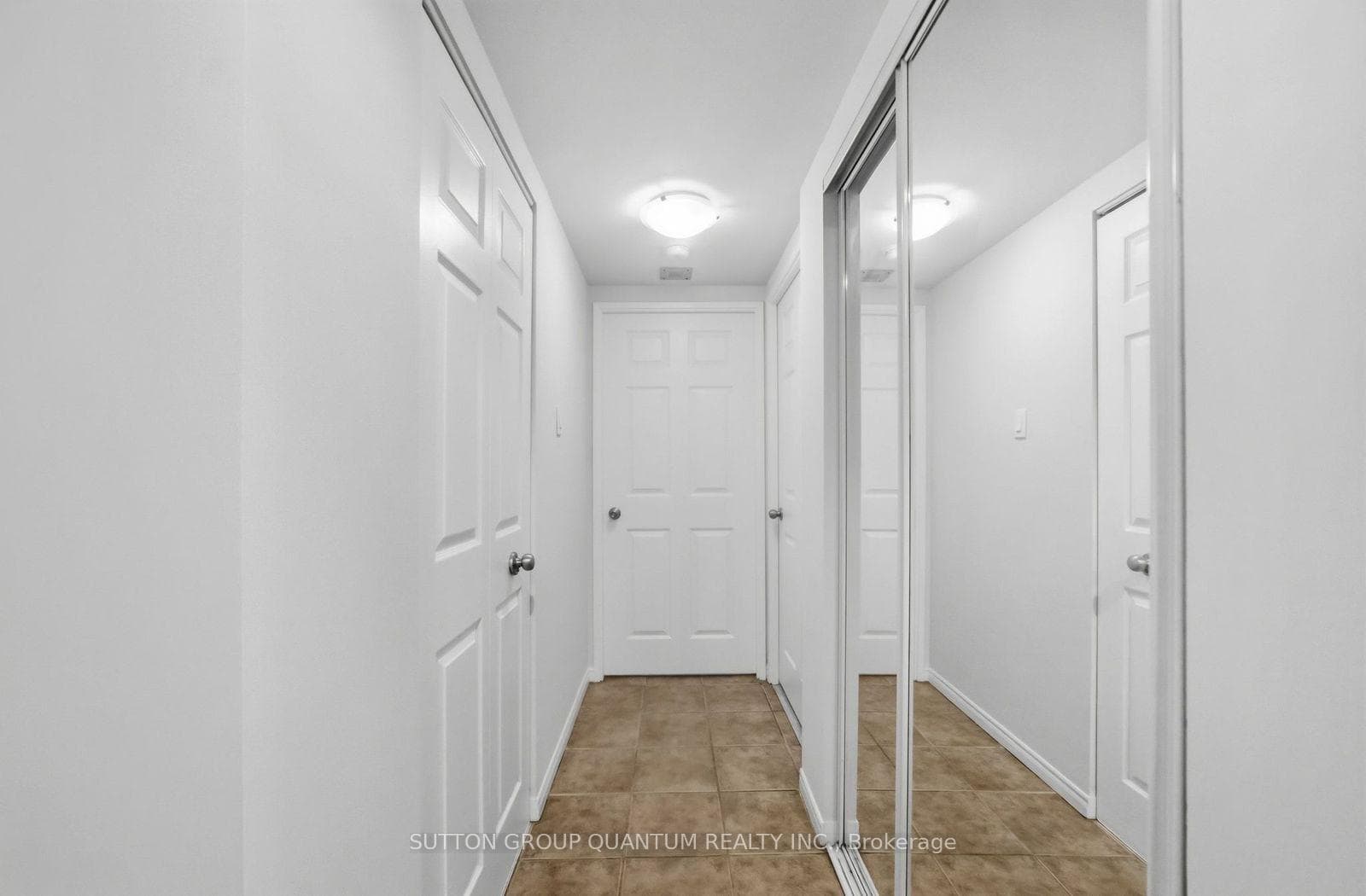 50 Kingsbridge Garden Unit 1602 photo 20