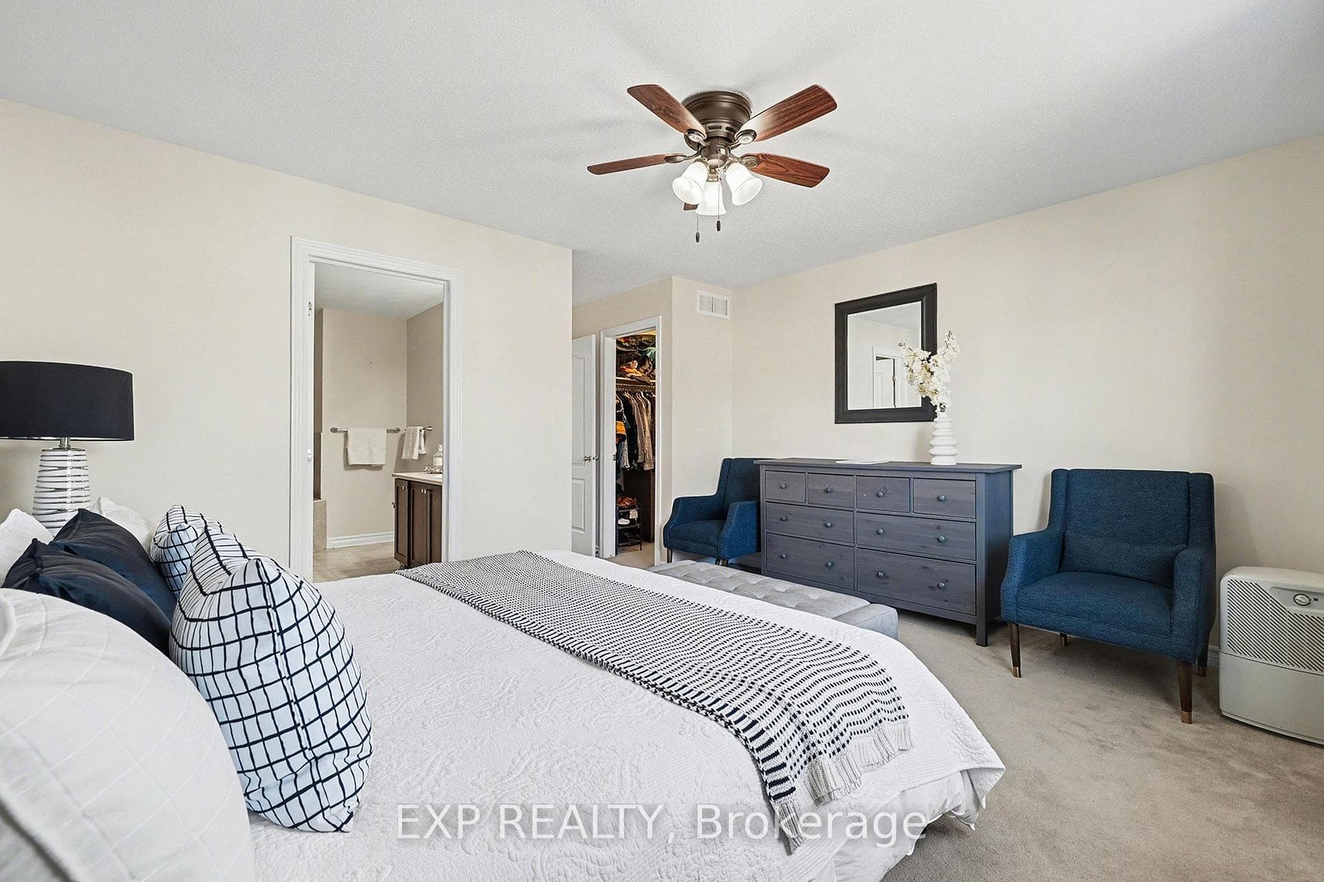 282 Broxburn Crescent photo 18