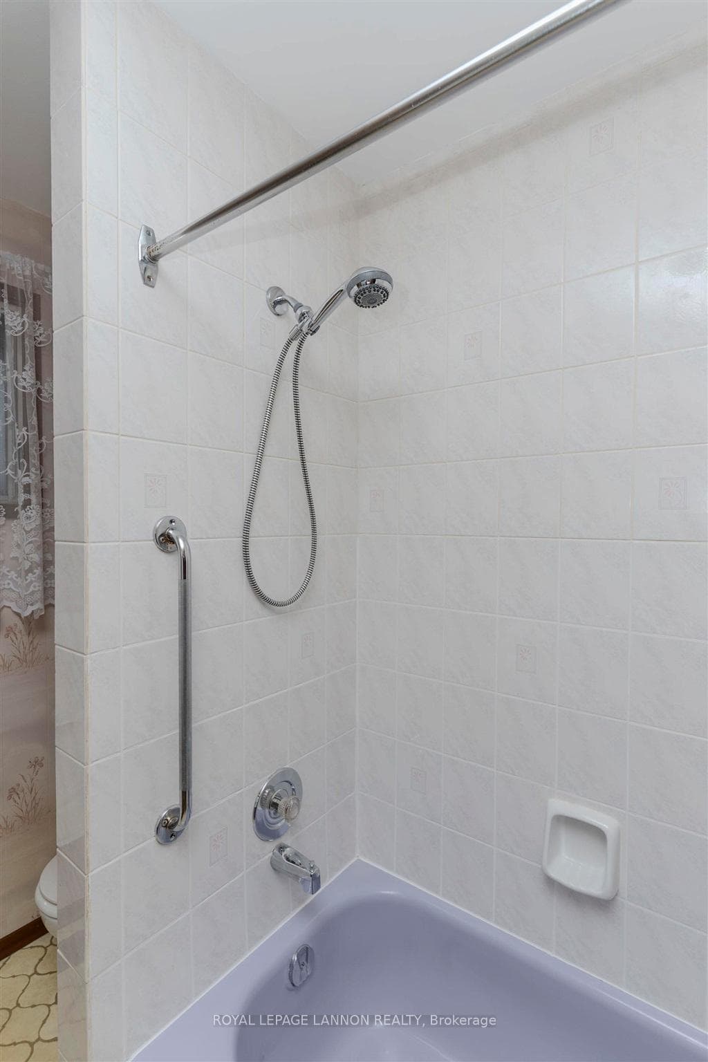 224 Anten Street photo 19