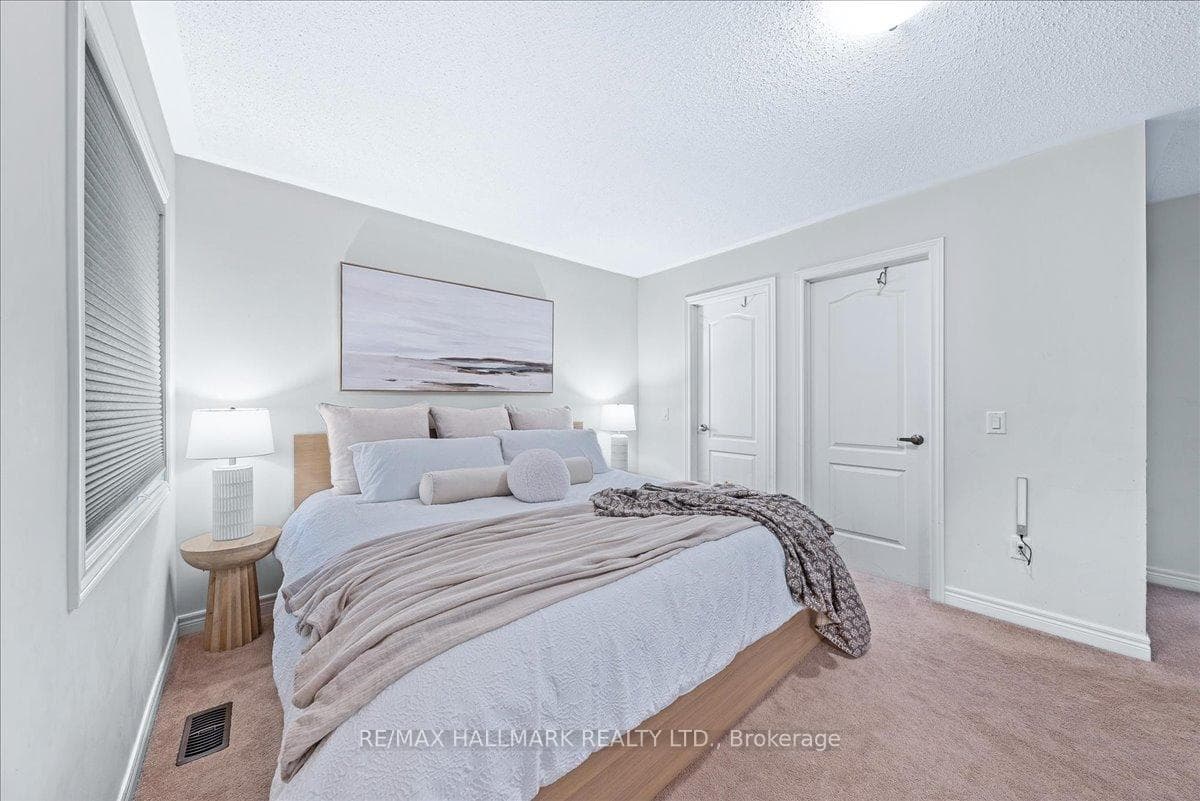 816 Elvidge Trail photo 35