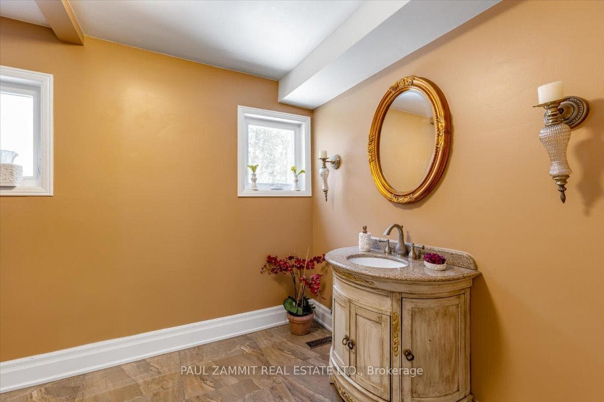 6 Cedar Forest Court photo 19
