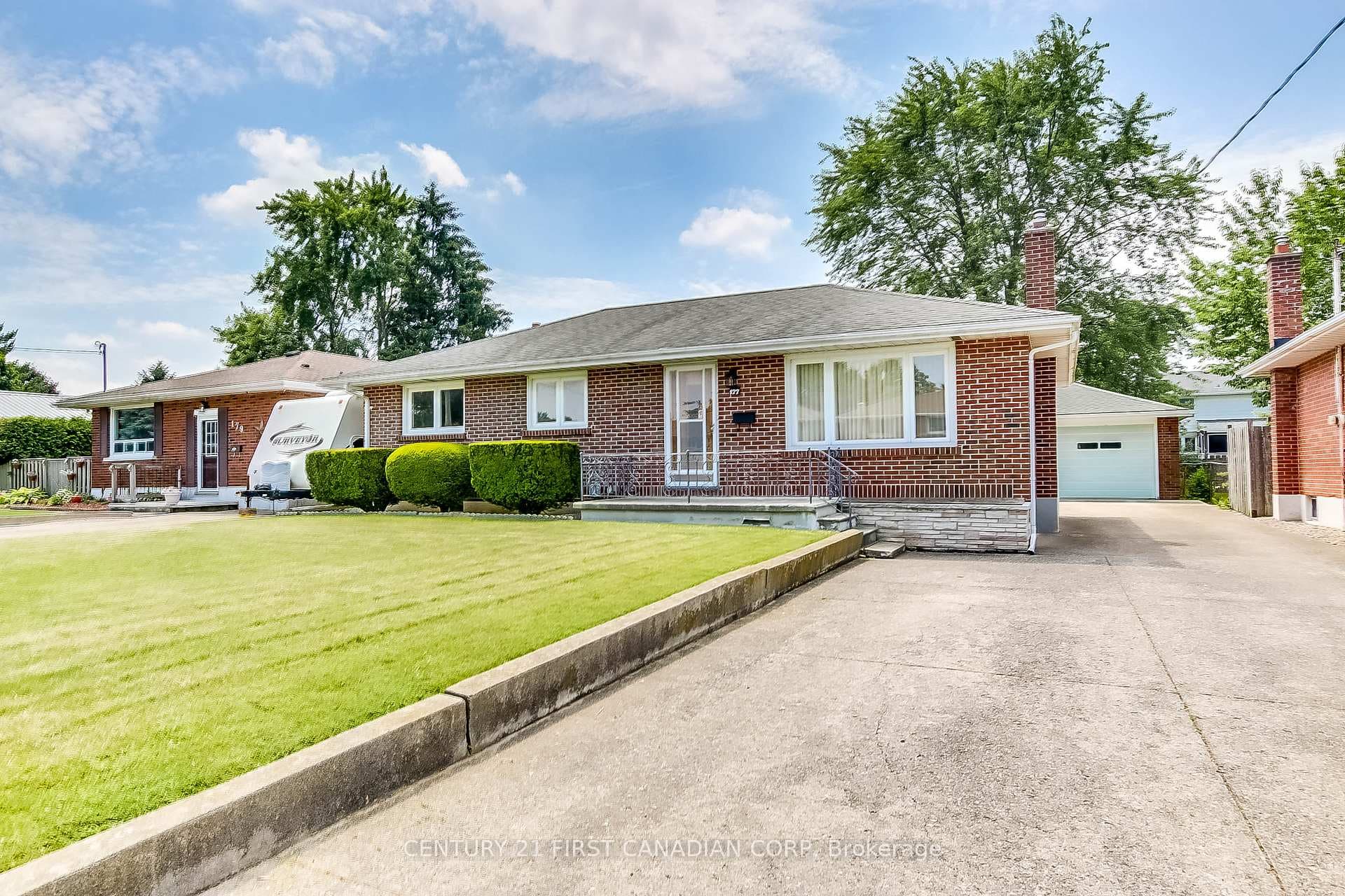 177 Myrtle Street photo 3