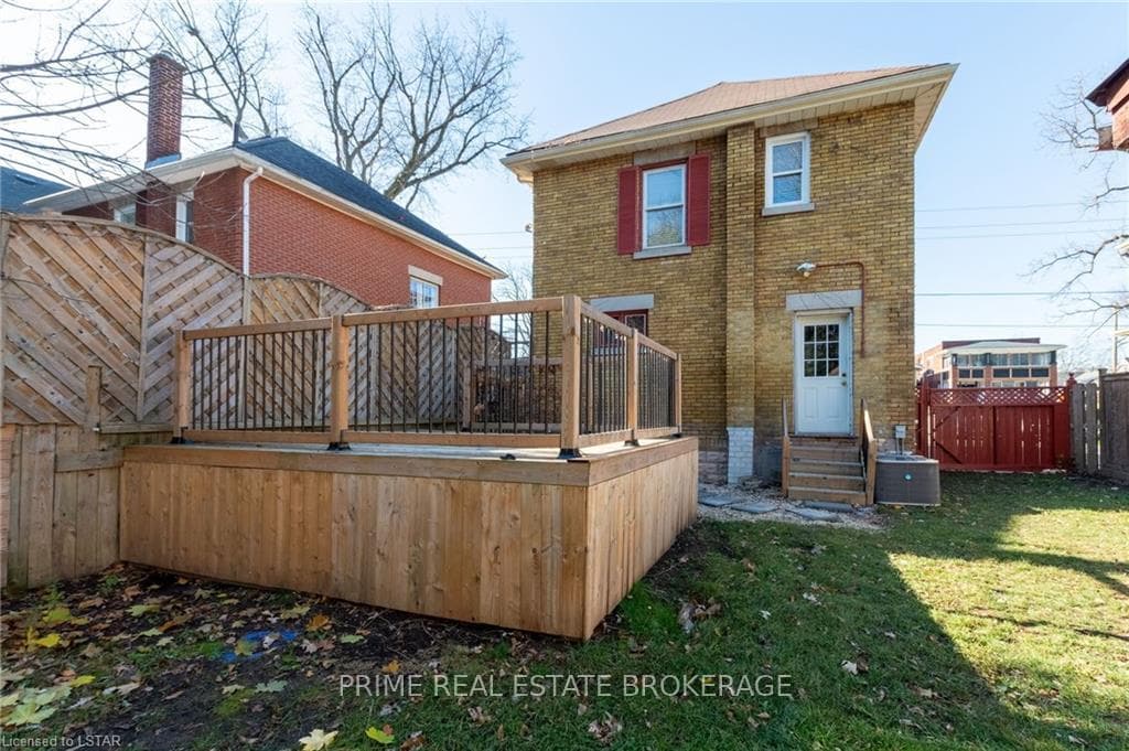 320 RIDOUT Street photo 32