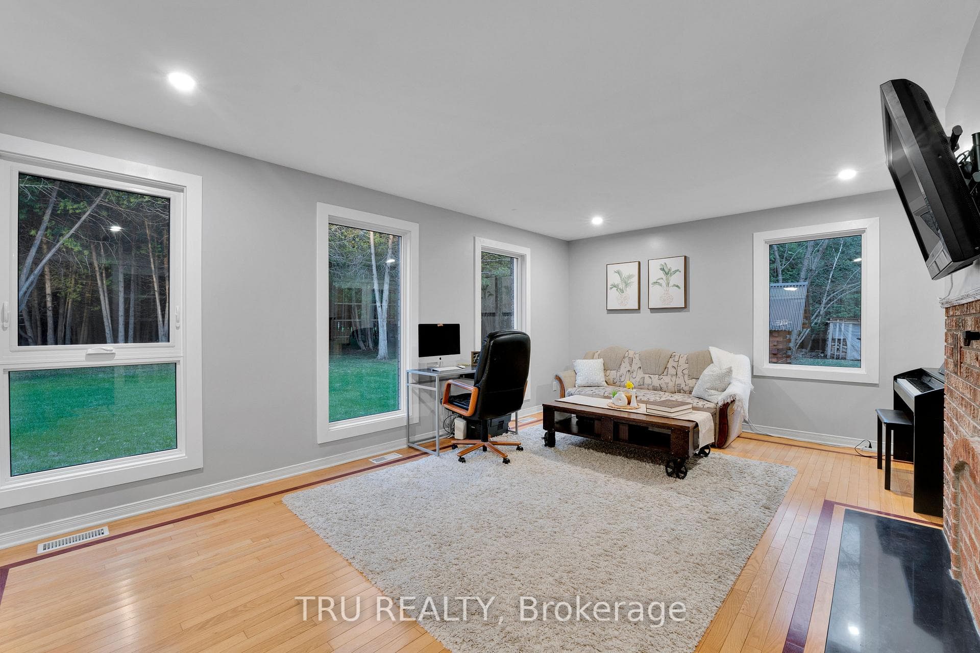 2529 MARSHWOOD Road photo 16