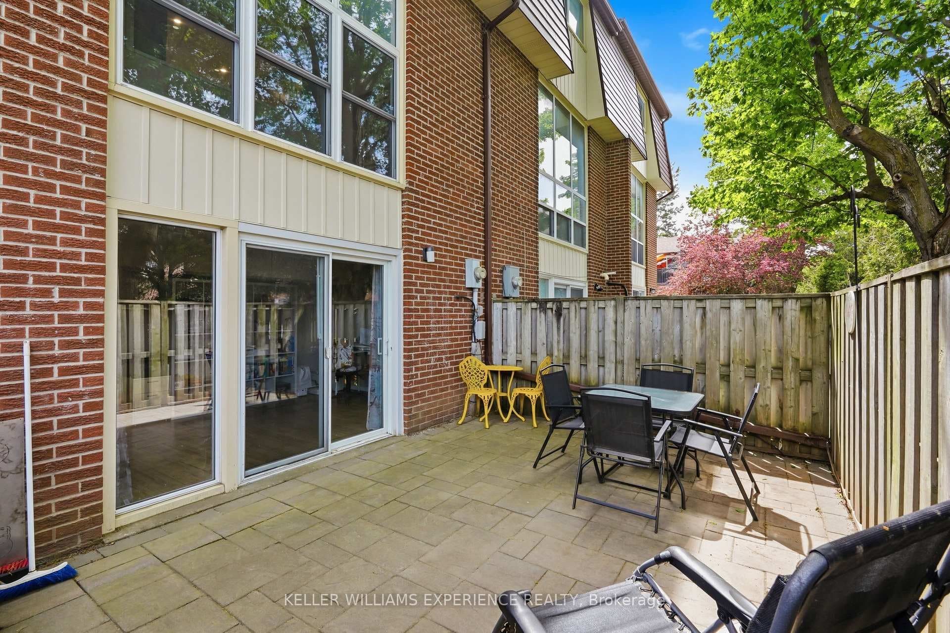 246 Tupper Boulevard Unit 8 photo 29