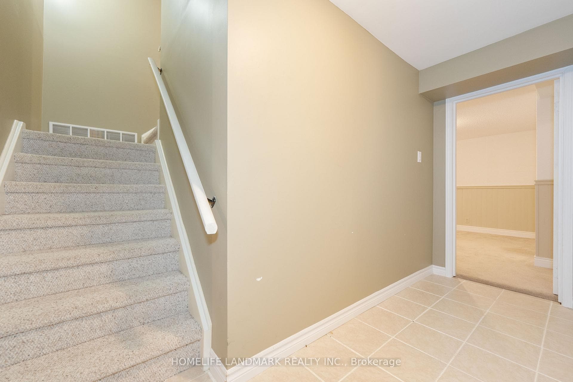 221 Orchard Heights Boulevard photo 29