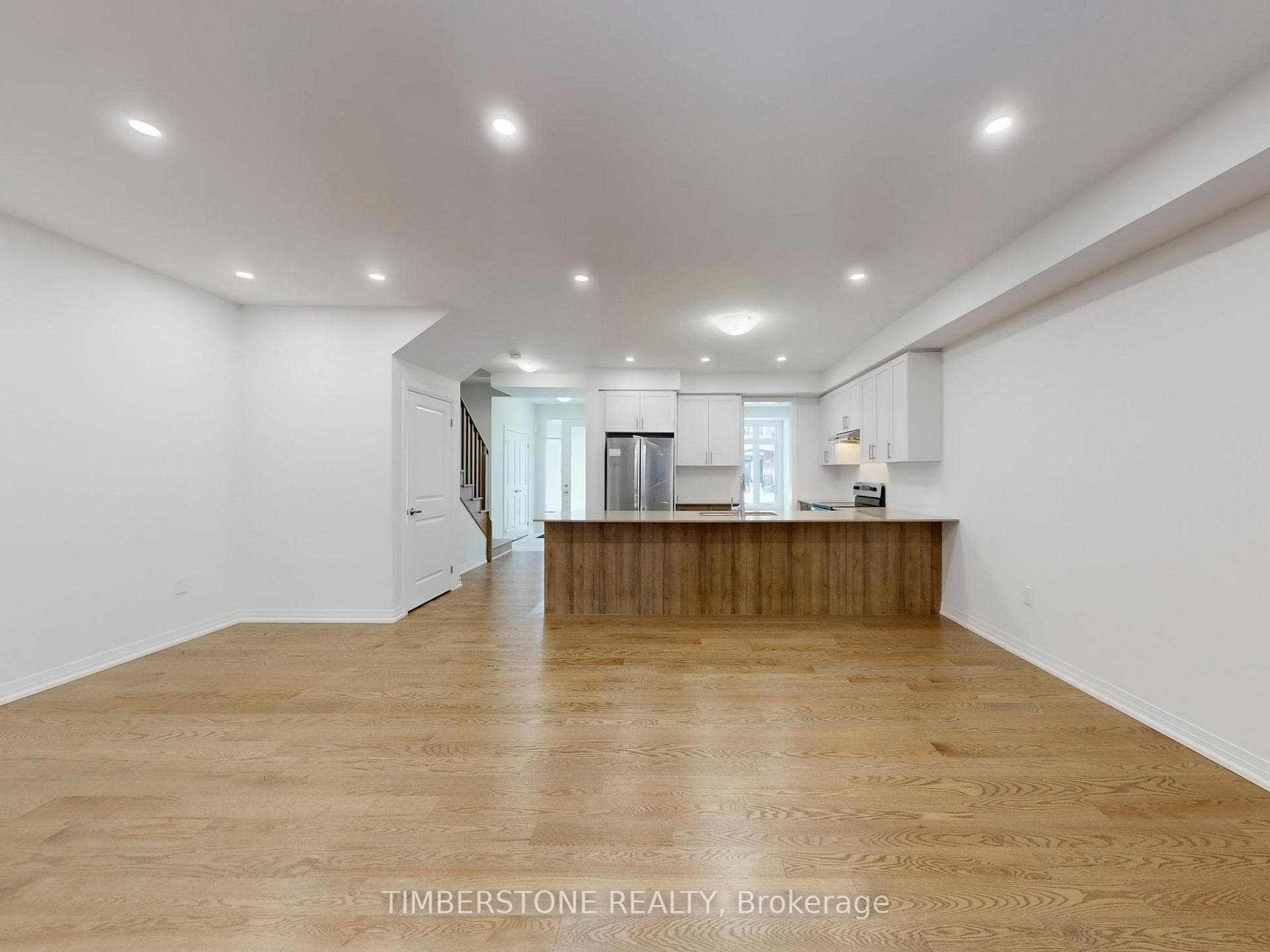 237 Coronation Road photo 6