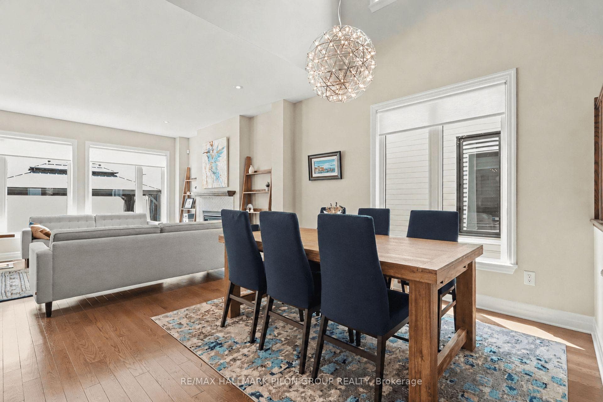260 Shinleaf Crescent photo 9