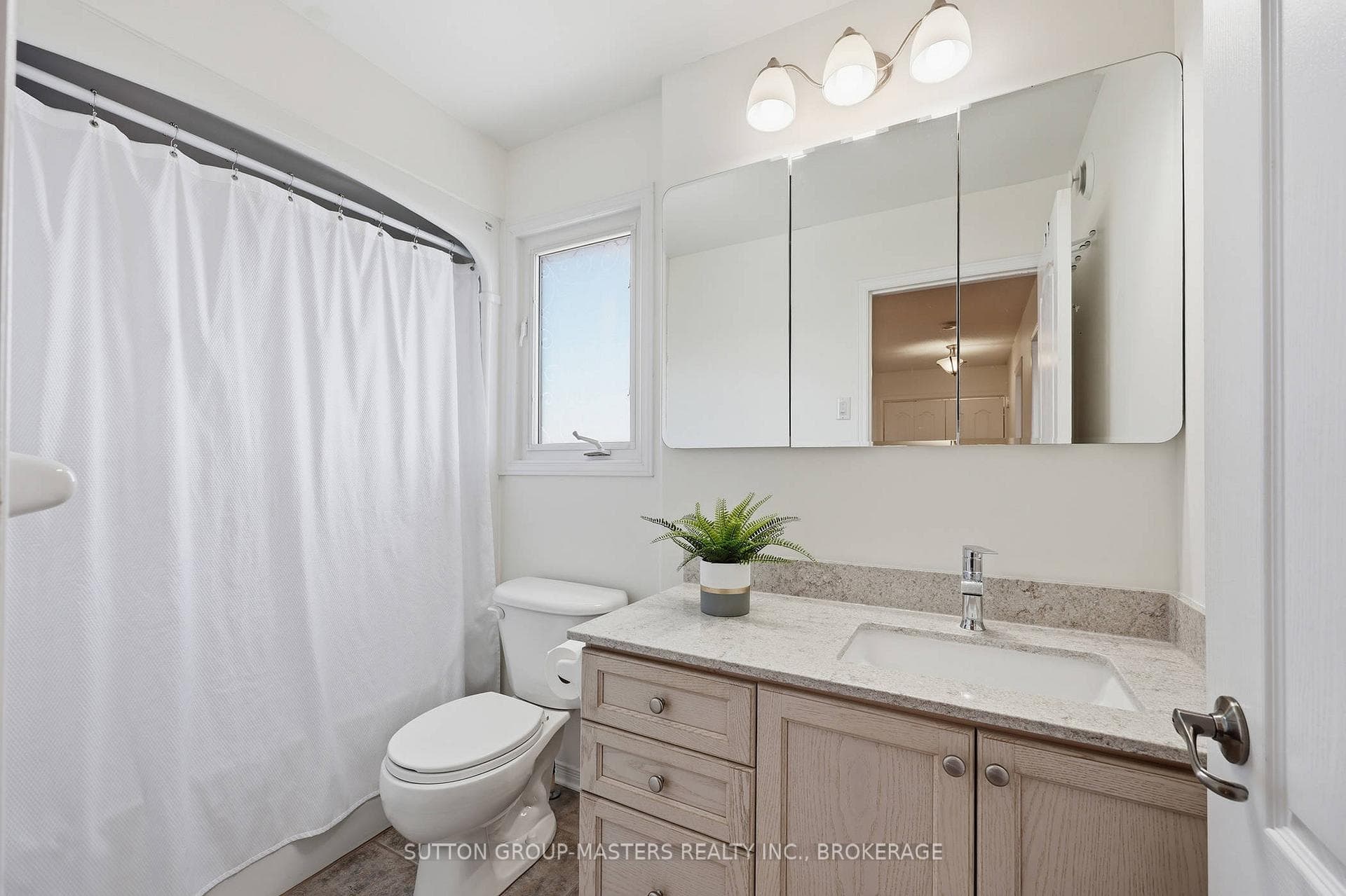 530 Nora Court photo 35