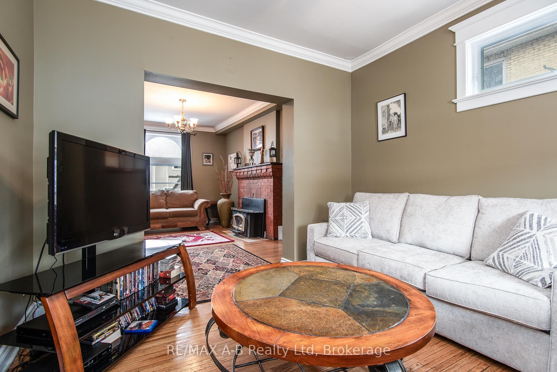56 West Gore Street photo 13