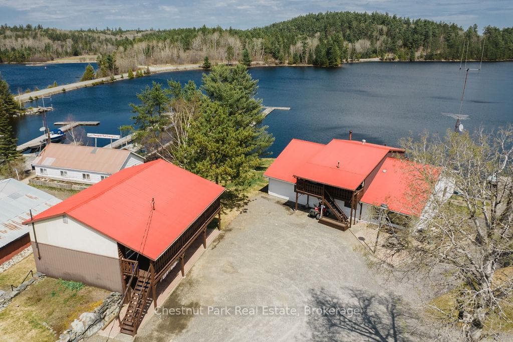 Left - Motel; Right- Main Lodge