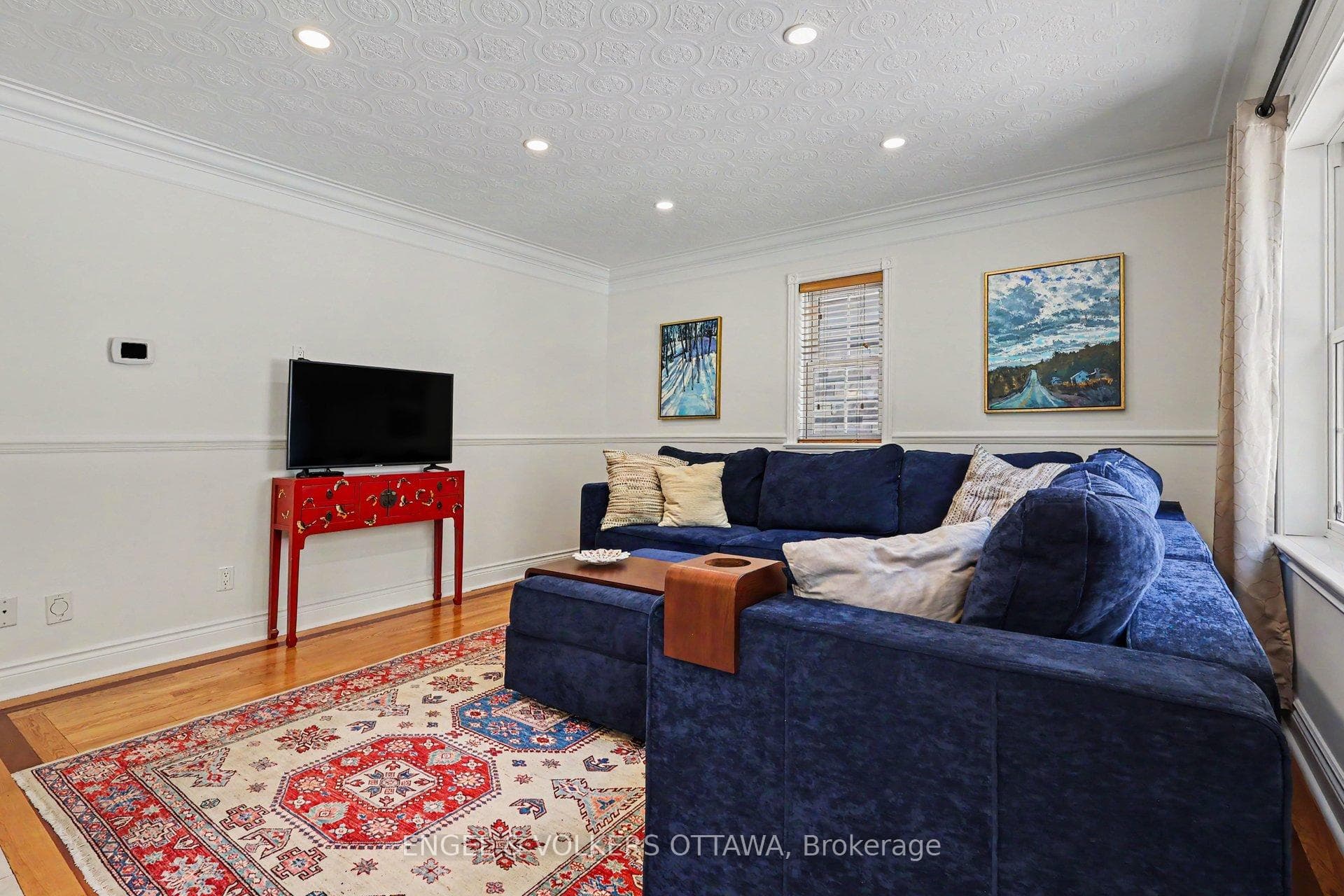 101 Ivy Crescent photo 15