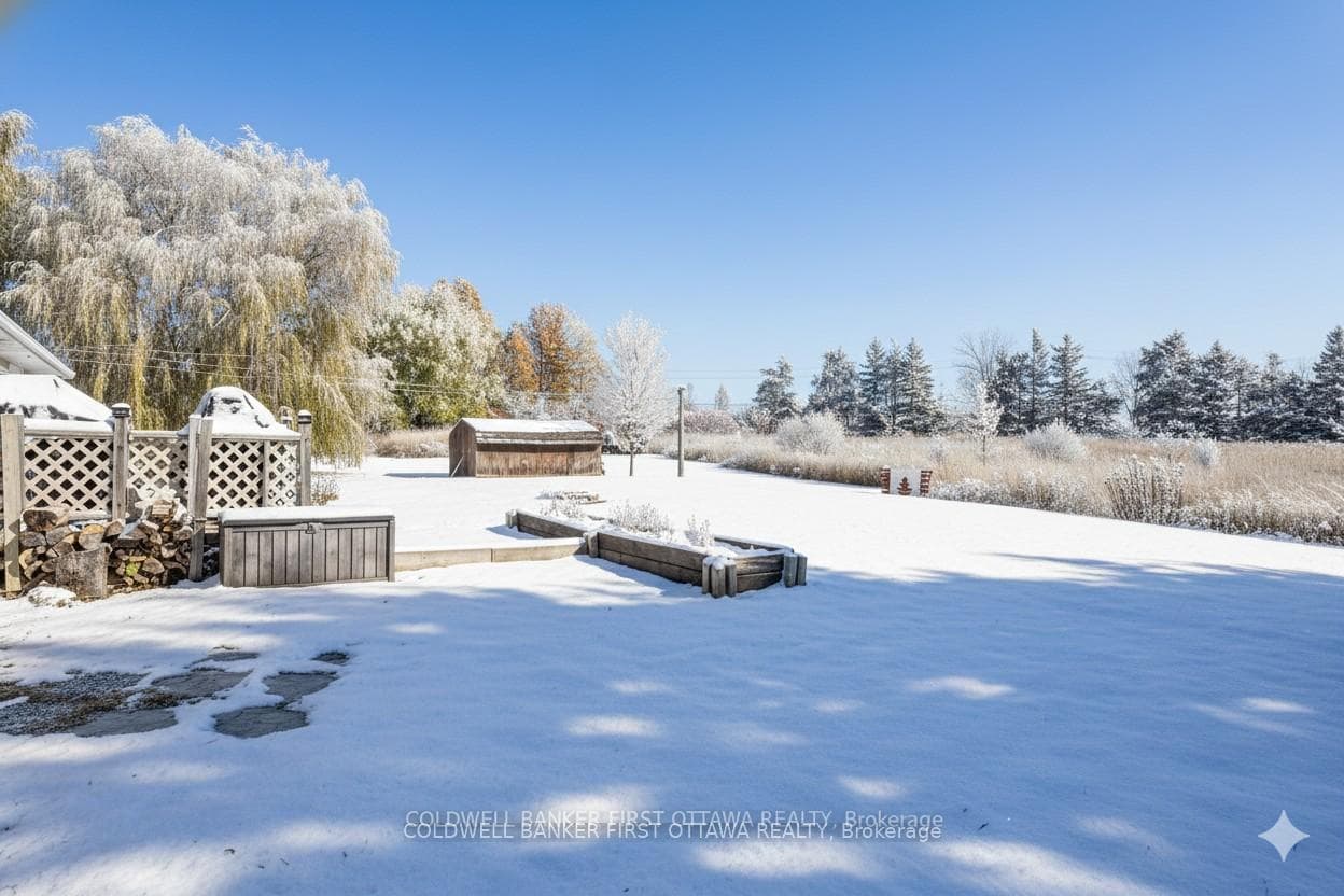 Between Carleton Place & Perth. (AI snow image)