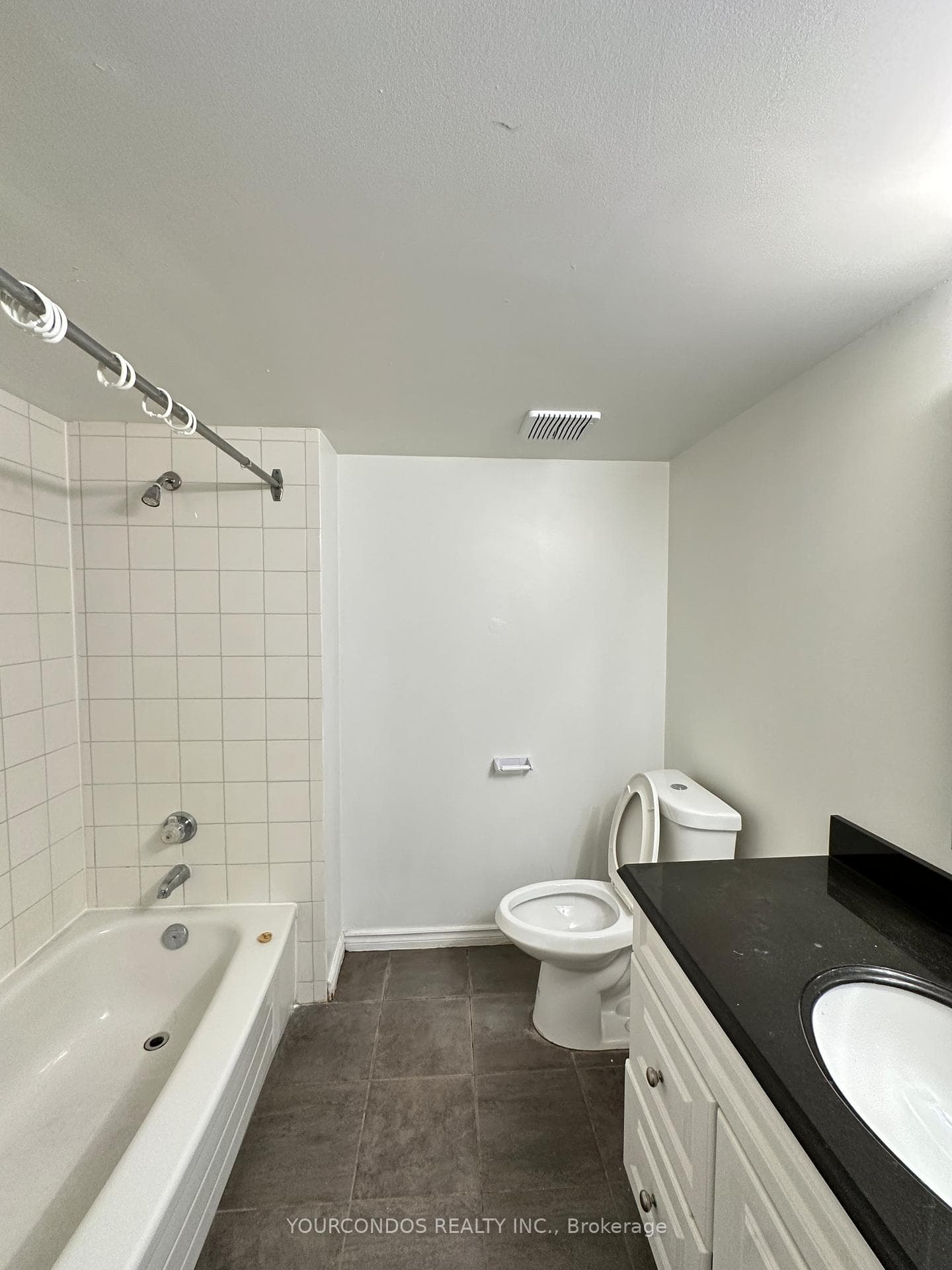 4185 SHIPP Drive Unit 619 photo 16