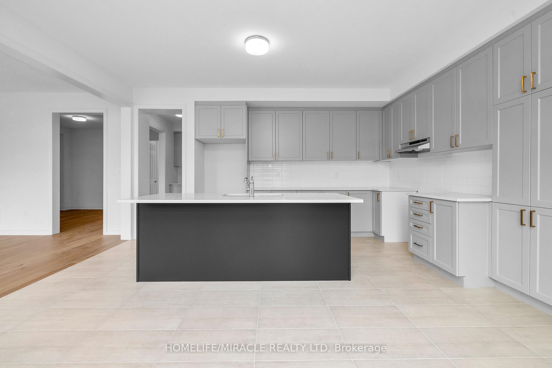66 Sparrow Way photo 9
