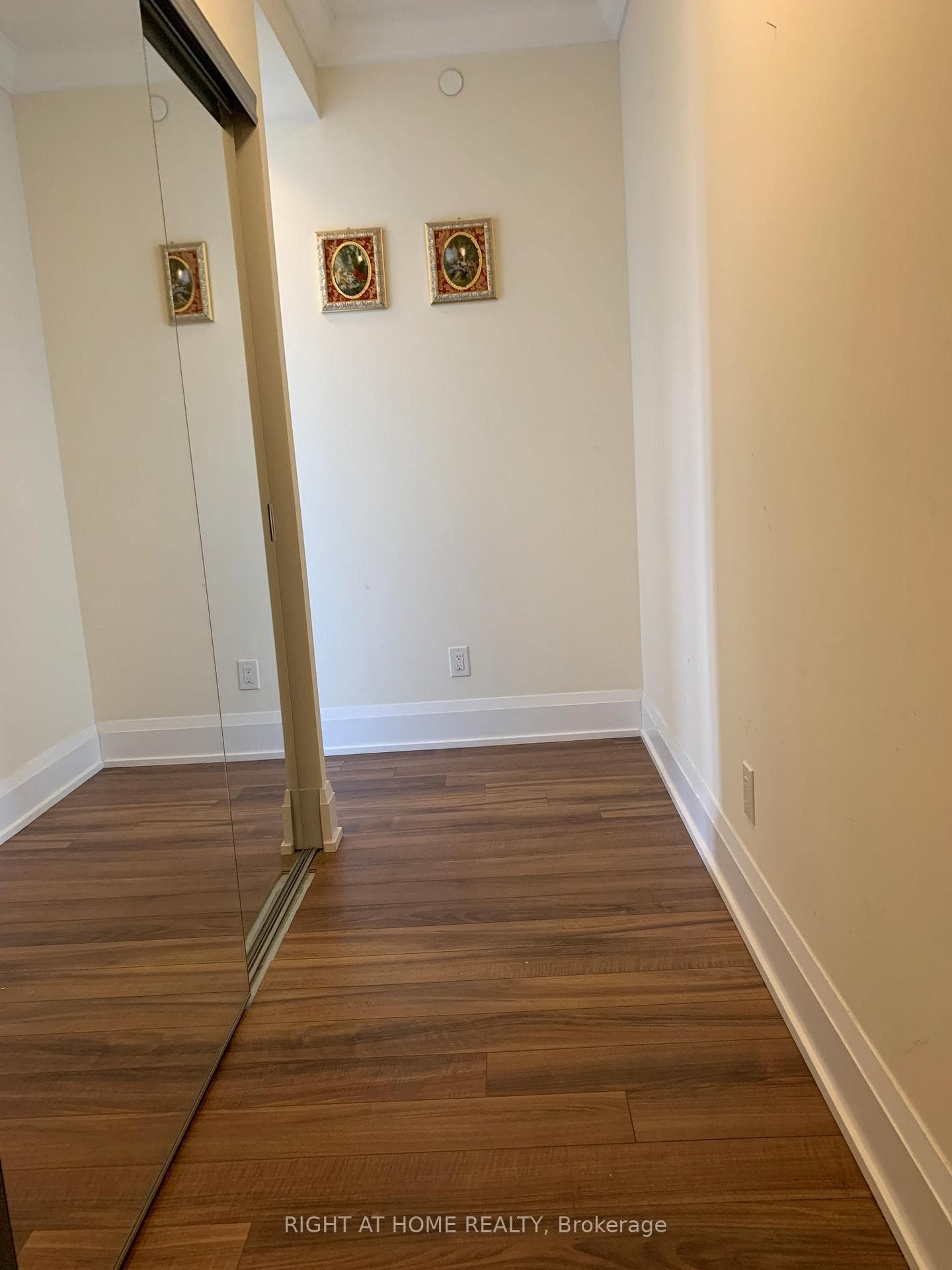 120 Harrison Garden Boulevard Unit 1503 photo 2