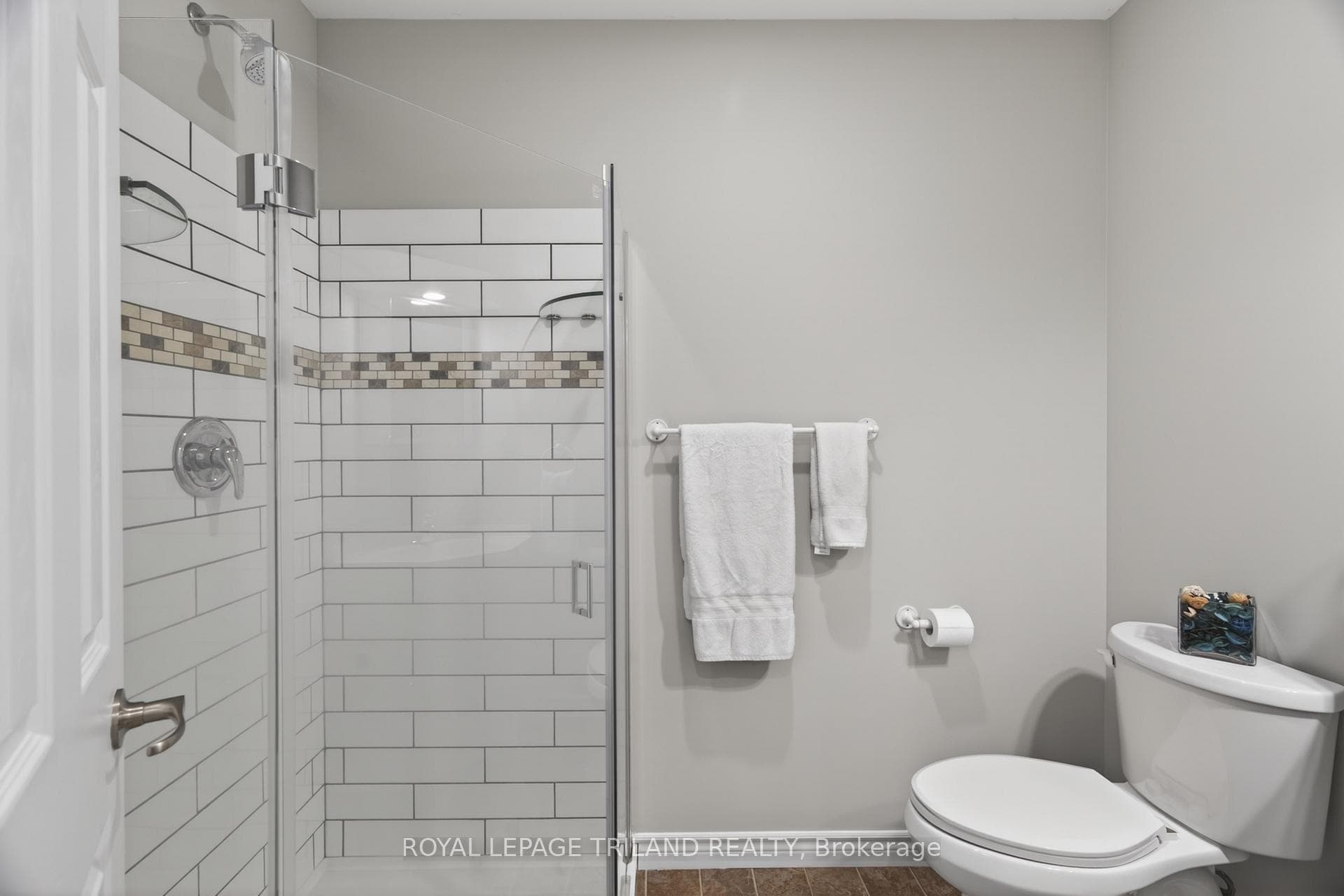 25 Pannell Lane photo 16