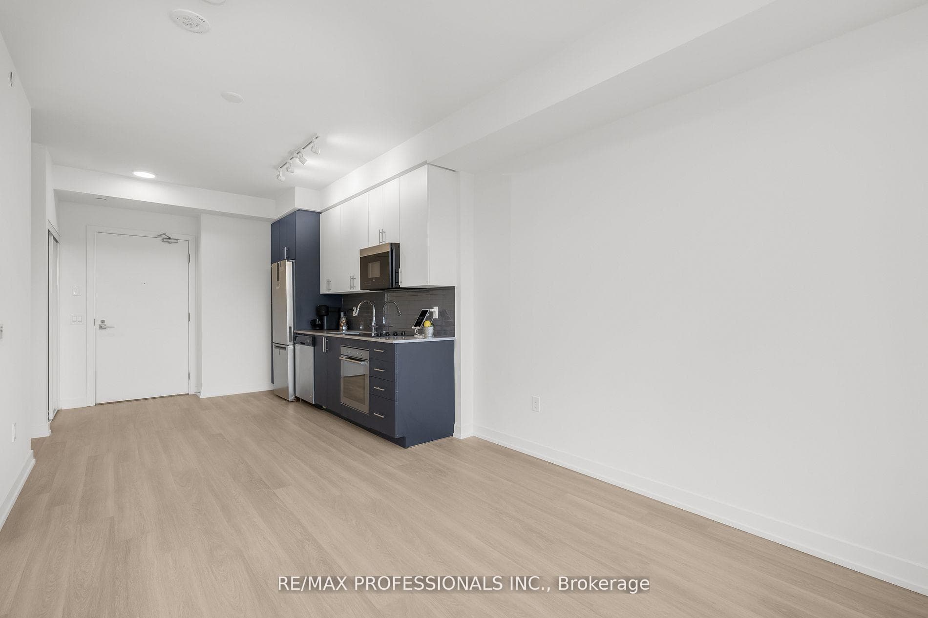 Living Dining Kitchen