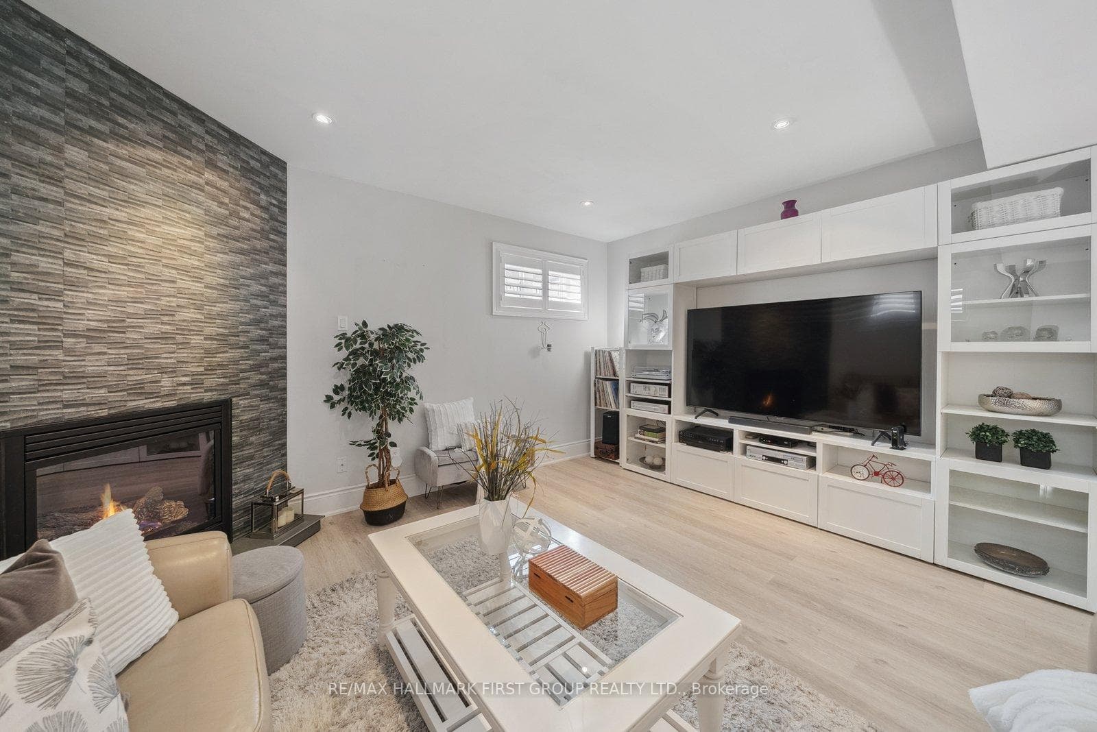 42 Belsey Lane photo 23