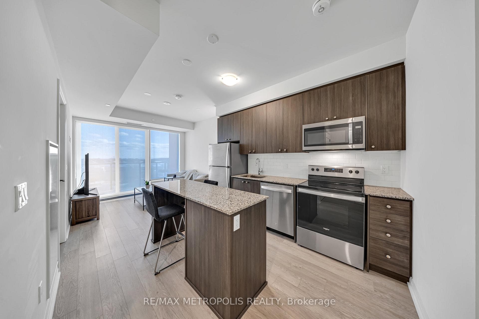 1415 Dundas Street Unit 413 photo 7