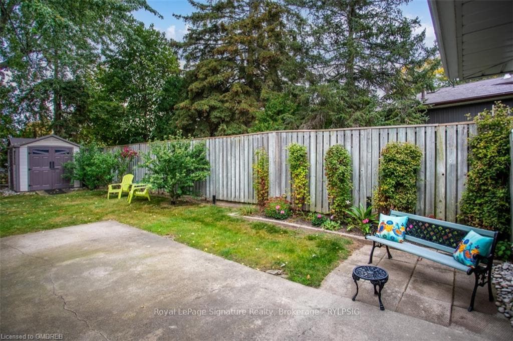 1252 TYRRELL Road photo 34