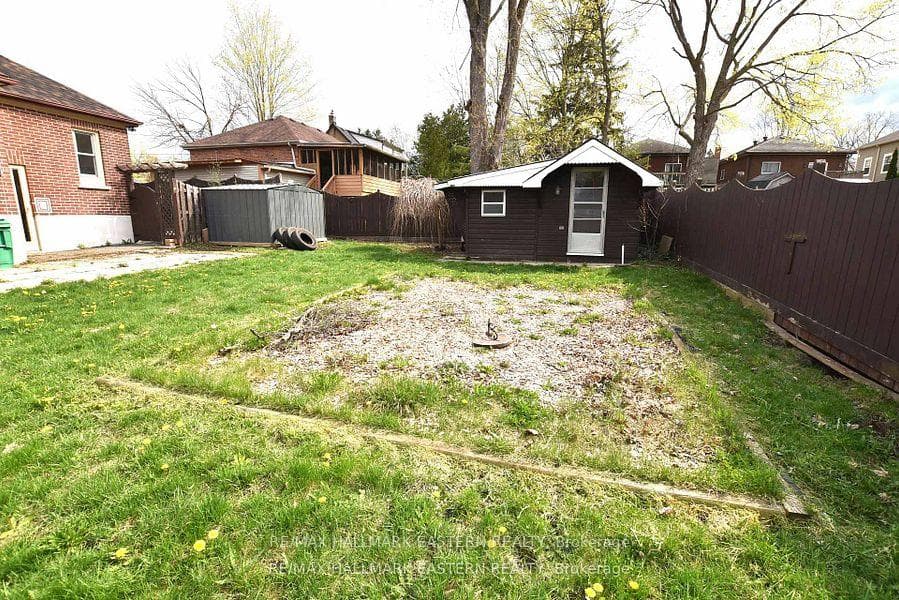 269 Aberdeen Avenue photo 24