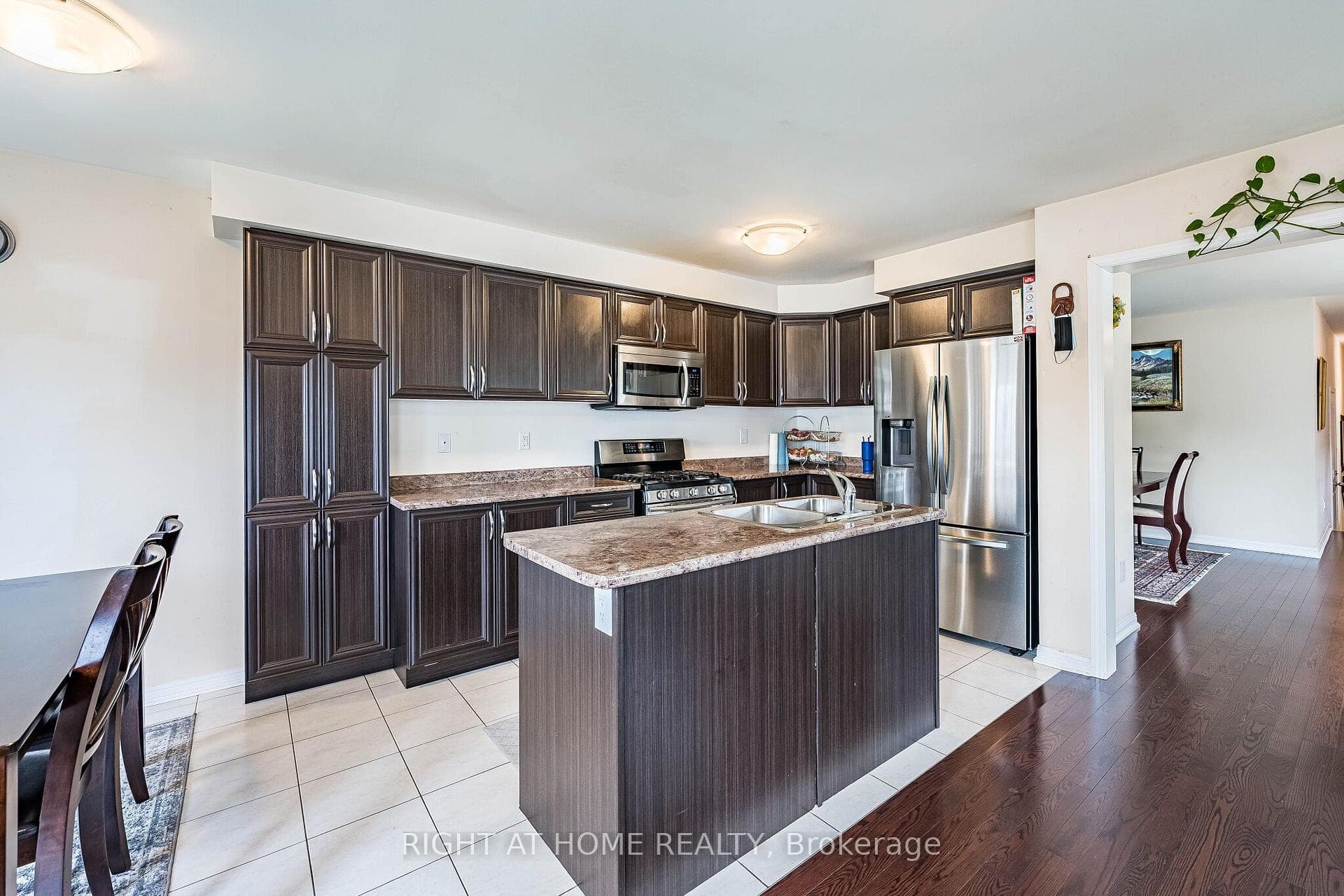 33 Drexel Road photo 15