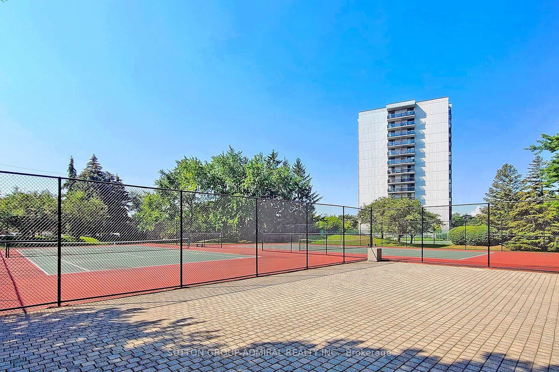 1131 Steeles Avenue Unit 314 photo 17