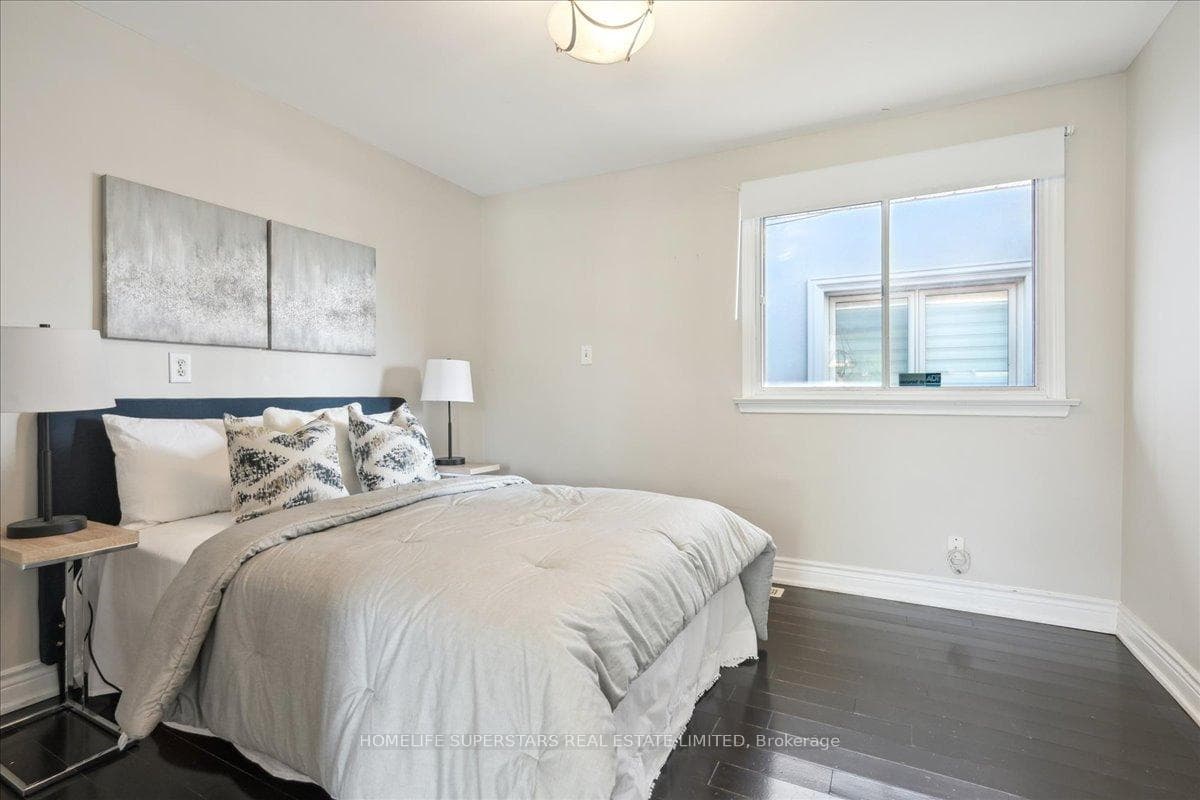 1 Seabury Gate photo 12