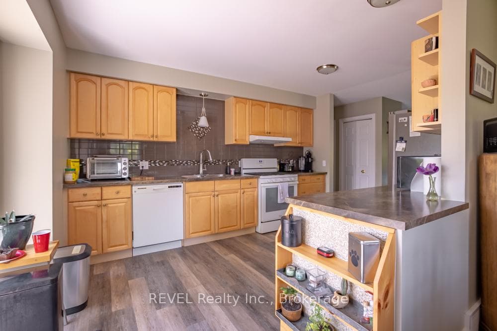 3191 Bethune Avenue photo 9
