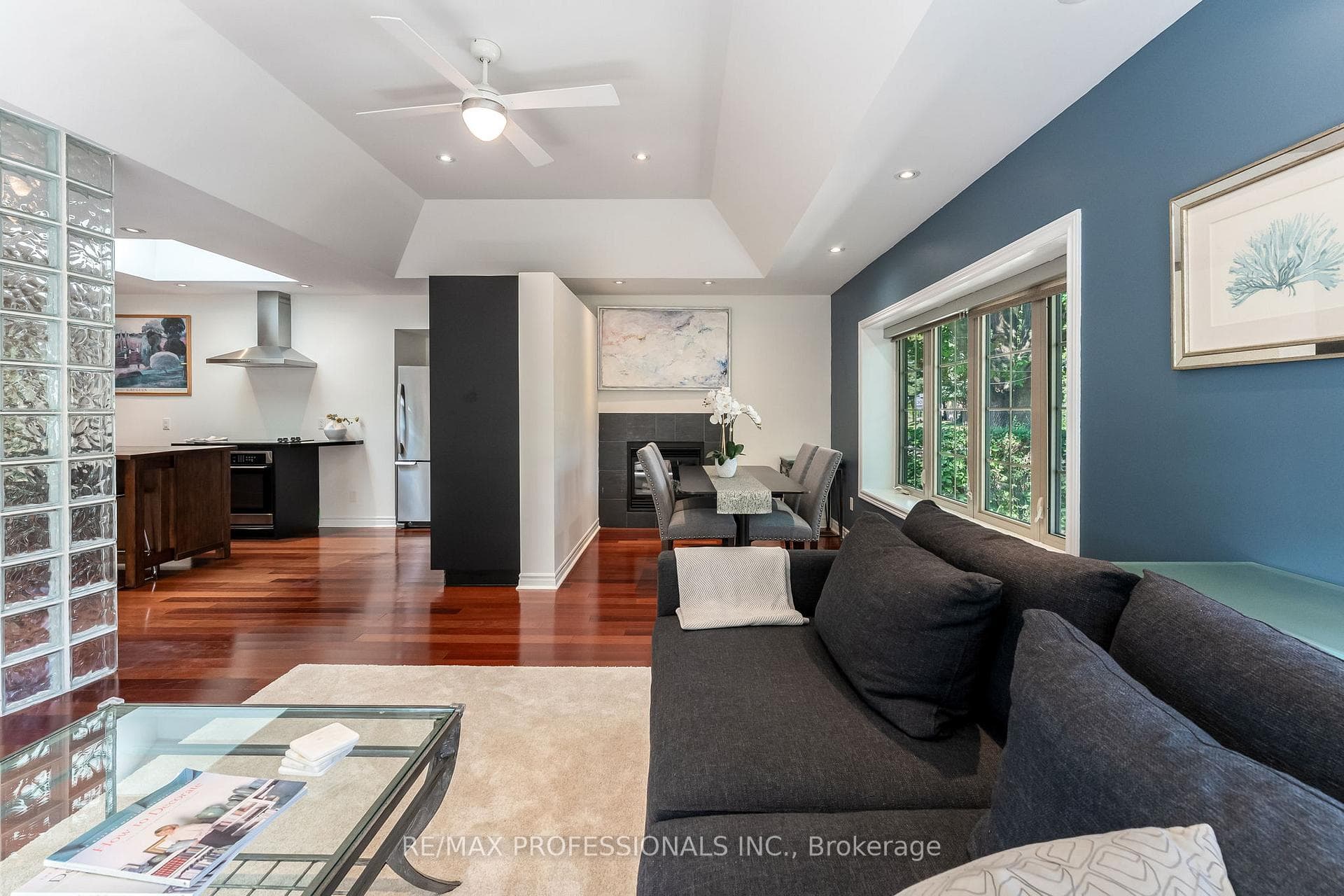 34 Monkton Avenue Unit MAIN photo 7
